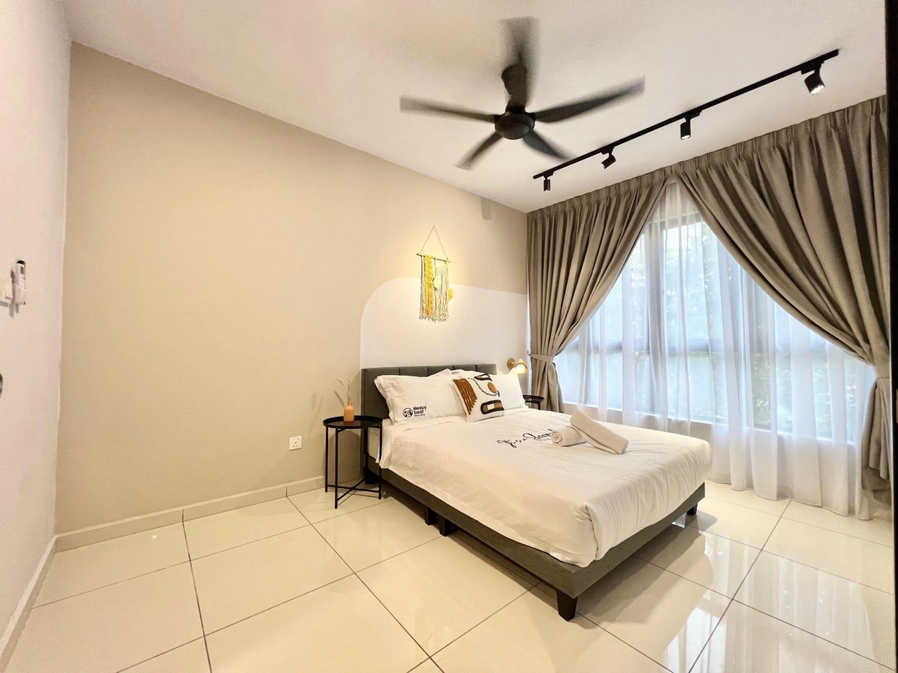 Bed in Gaia Residence, Gamuda Gardens Rawang by Sleepy Bear