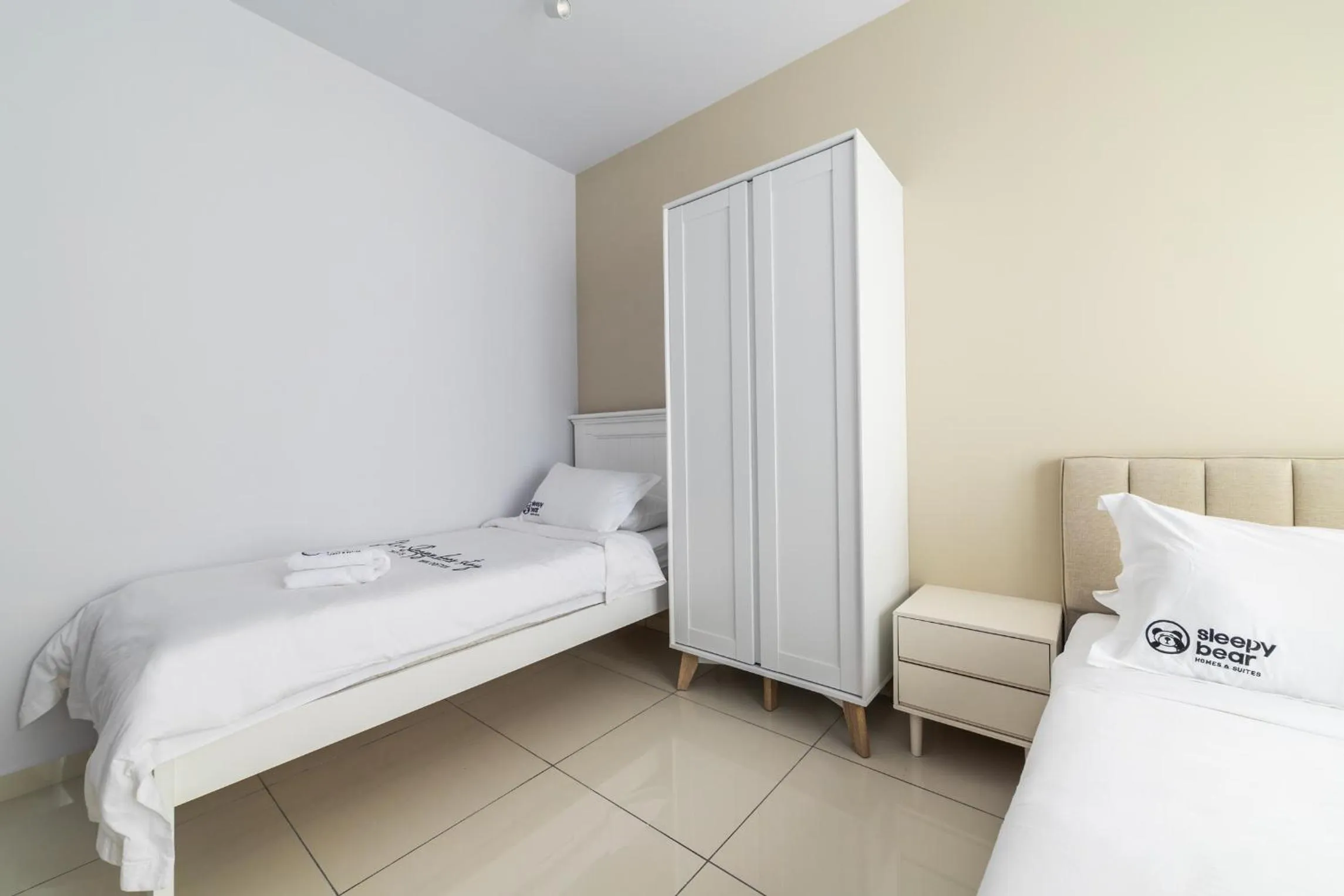 Bed in Gaia Residence, Gamuda Gardens Rawang by Sleepy Bear