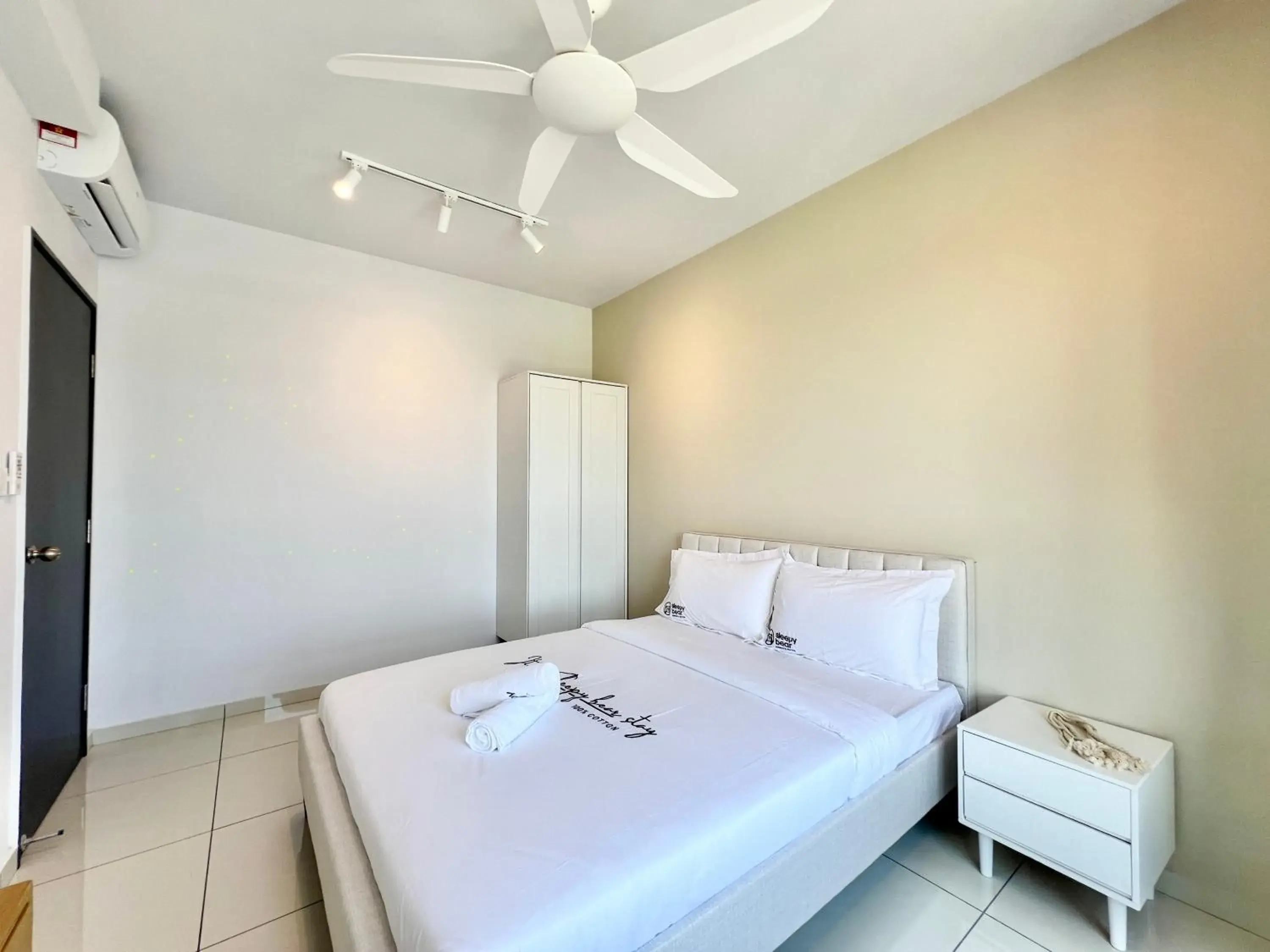 Standard Apartment in Gaia Residence, Gamuda Gardens Rawang by Sleepy Bear Standard Apartment in Gaia Residence, Gamuda Gardens Rawang by Sleepy Bear