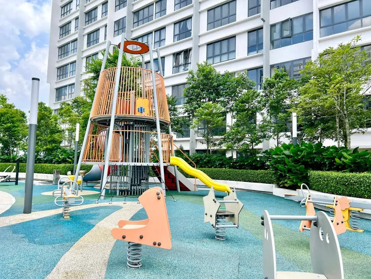 Gaia Residence, Gamuda Gardens Rawang by Sleepy Bear