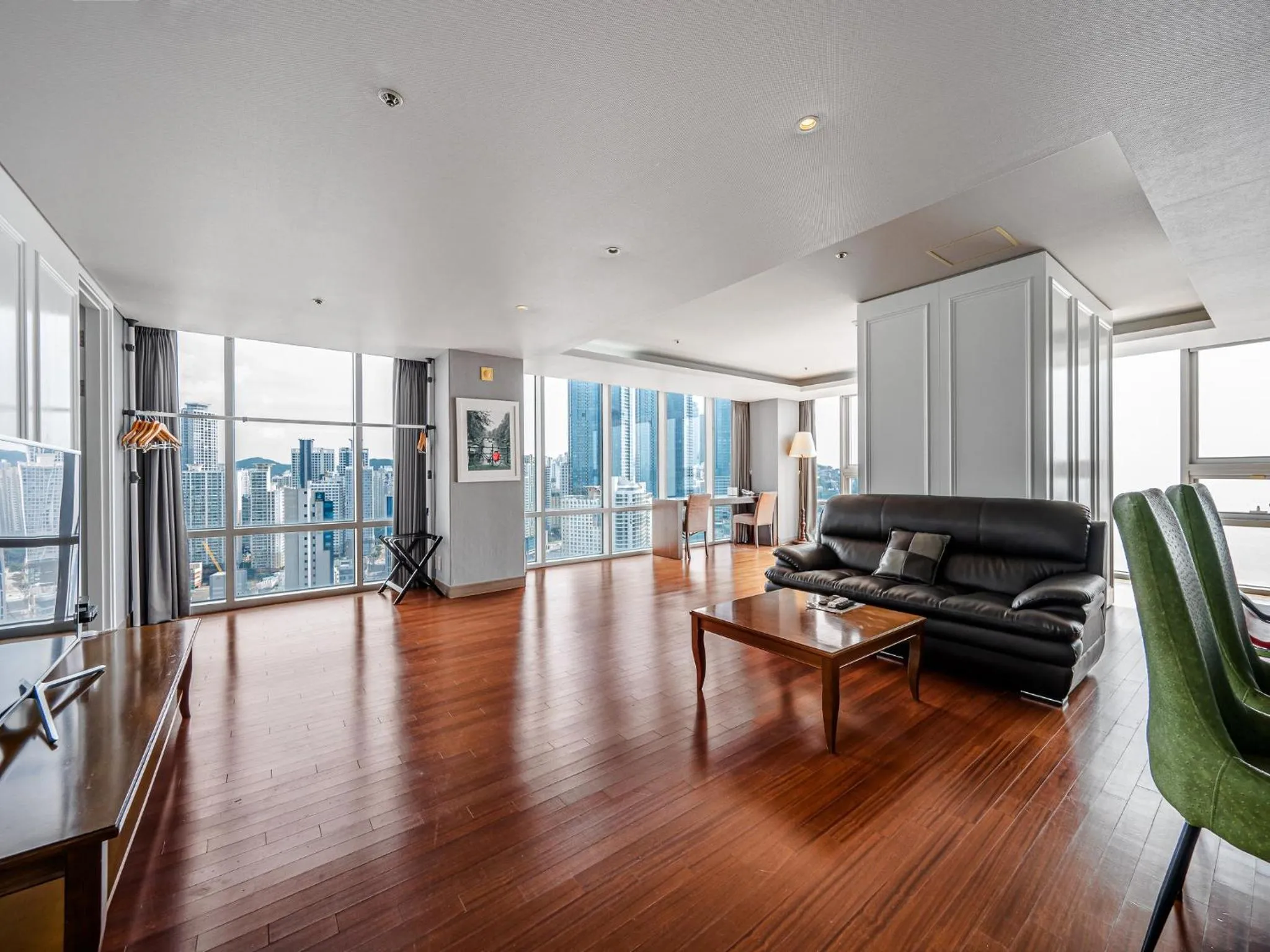 Area and facilities in Haeundae Seacloud Hotel Residence