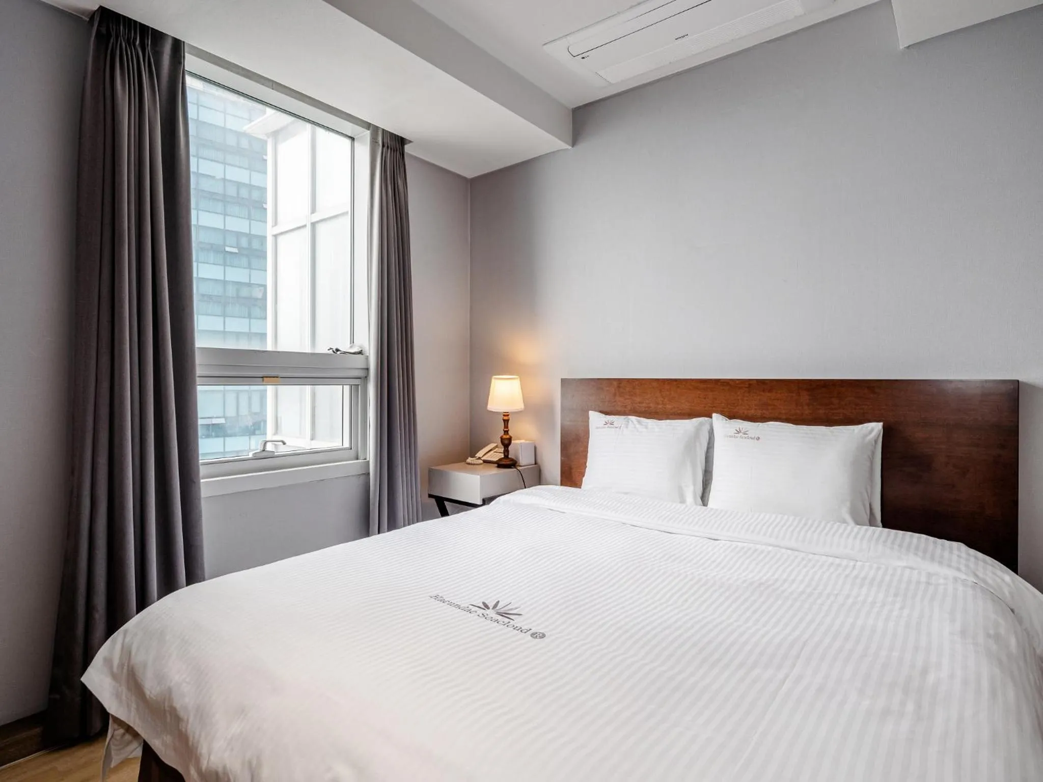 Bed in Haeundae Seacloud Hotel Residence