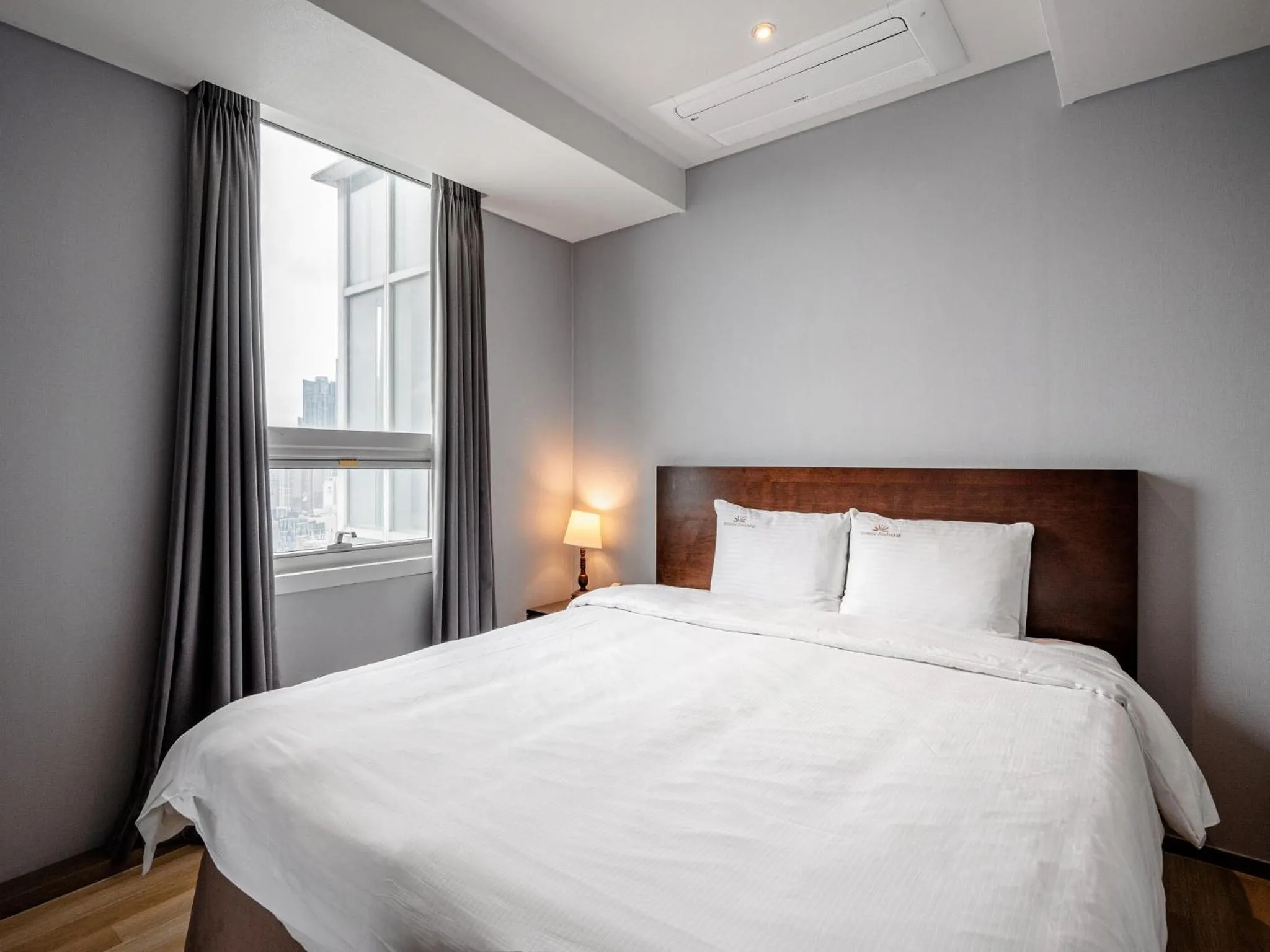 Bed in Haeundae Seacloud Hotel Residence