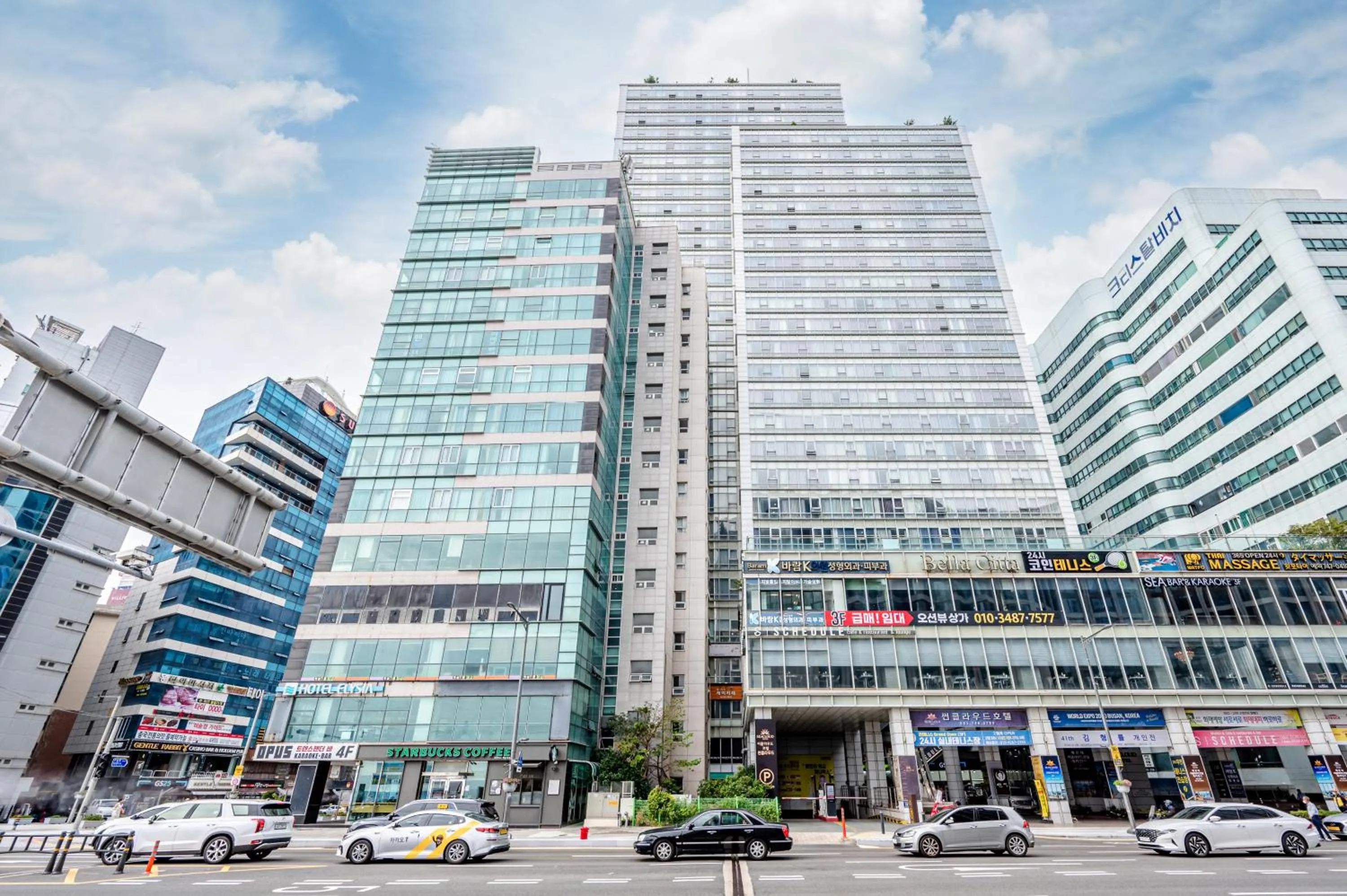 Property building in Haeundae Seacloud Hotel Residence