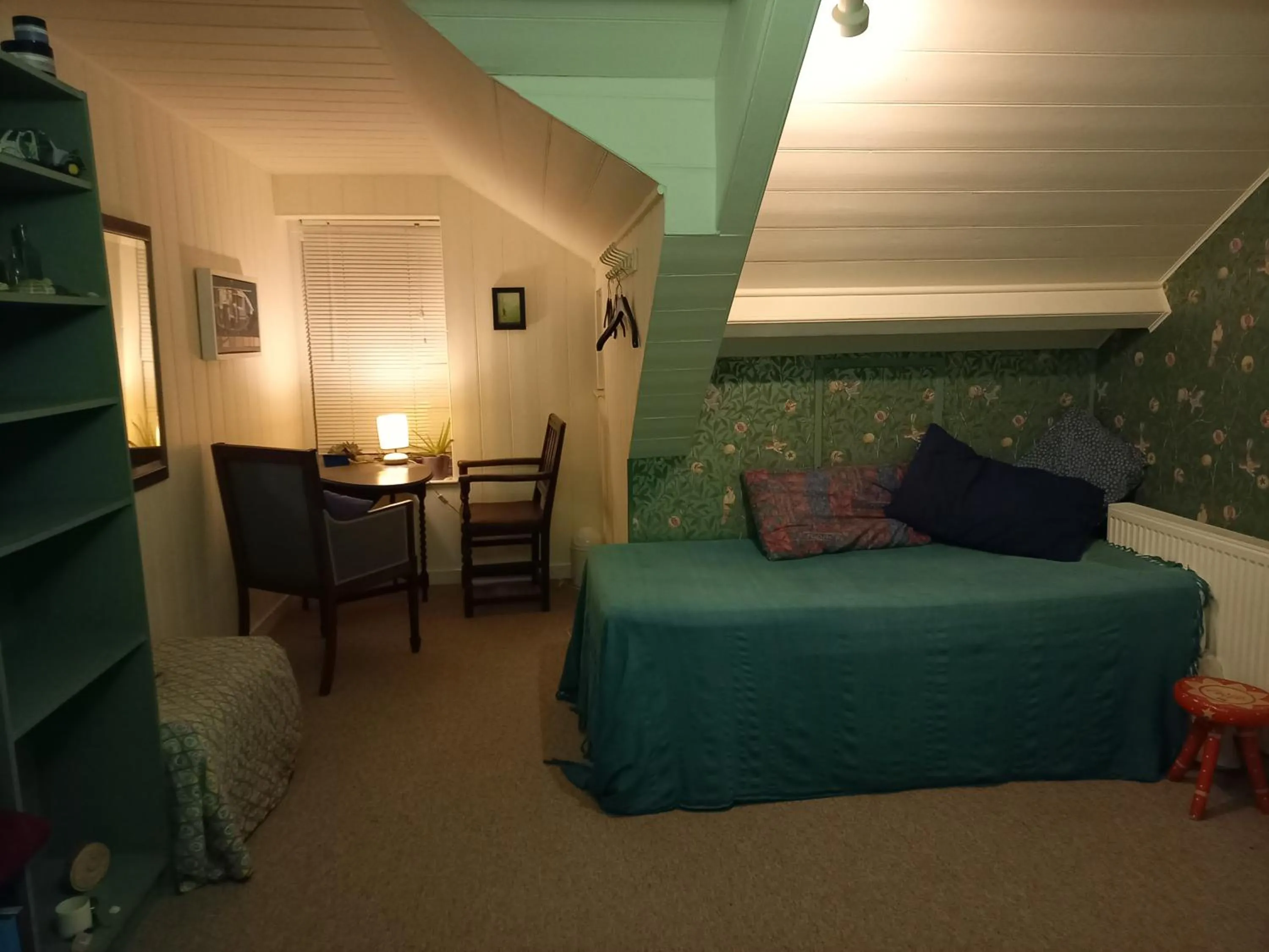 Seating area in Falmouth Lodge