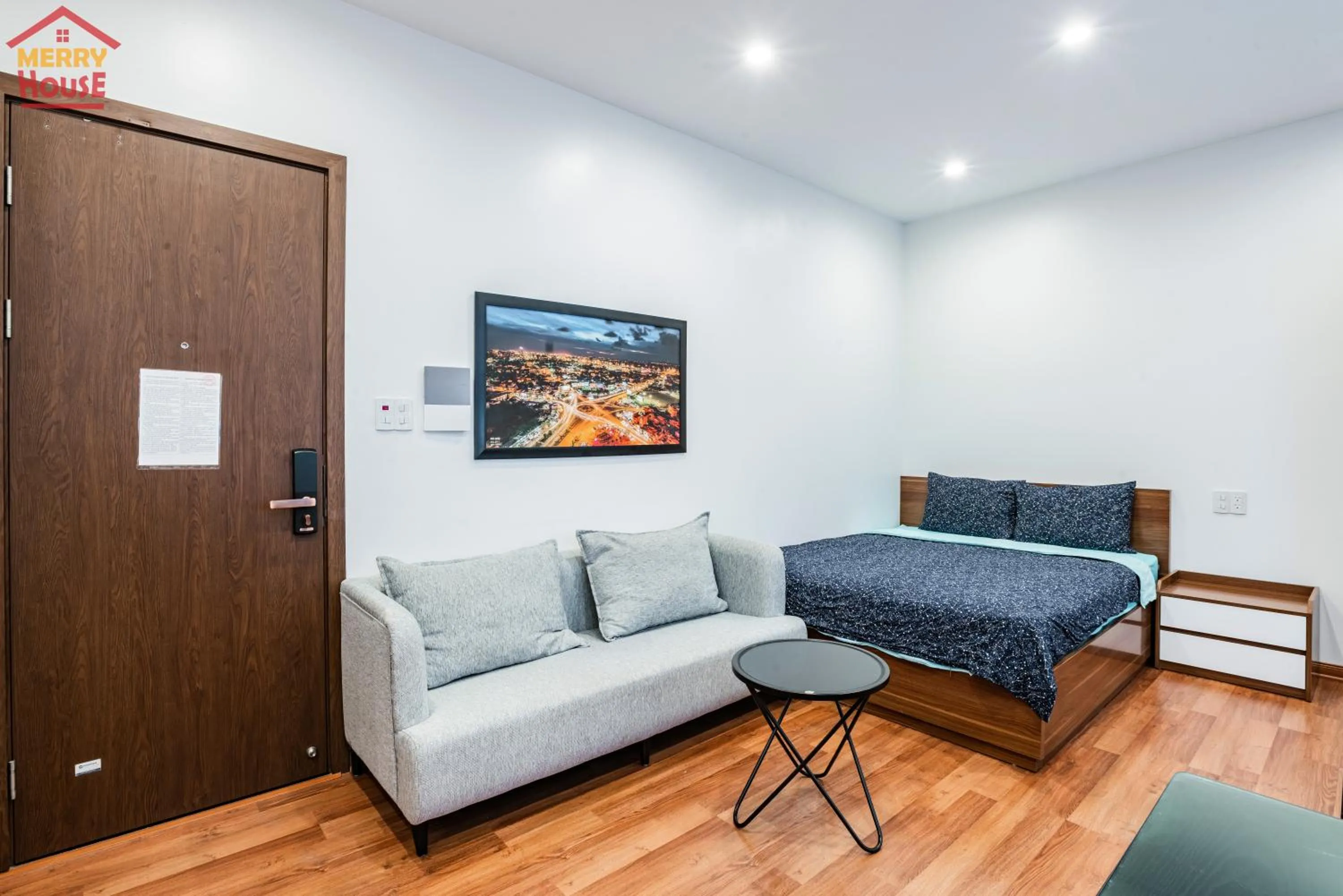 Bed in Merry House Imperia