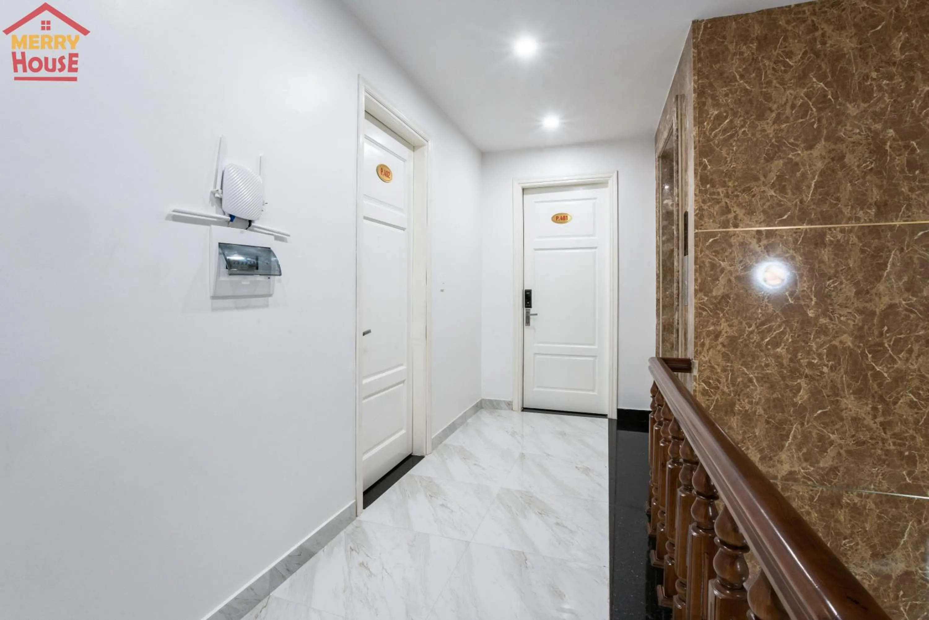 Communal lounge/ TV room in Merry House Imperia