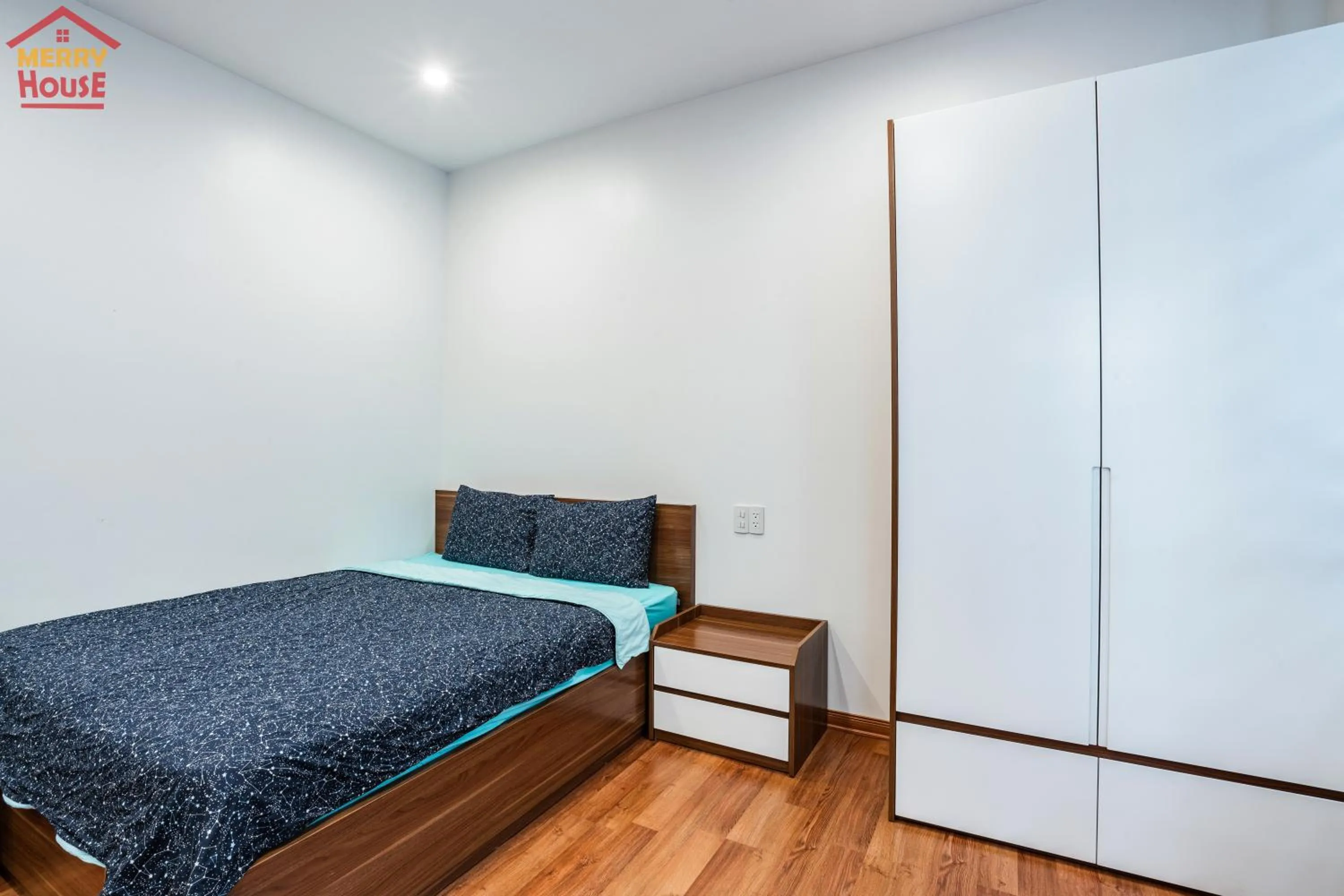 Bed in Merry House Imperia