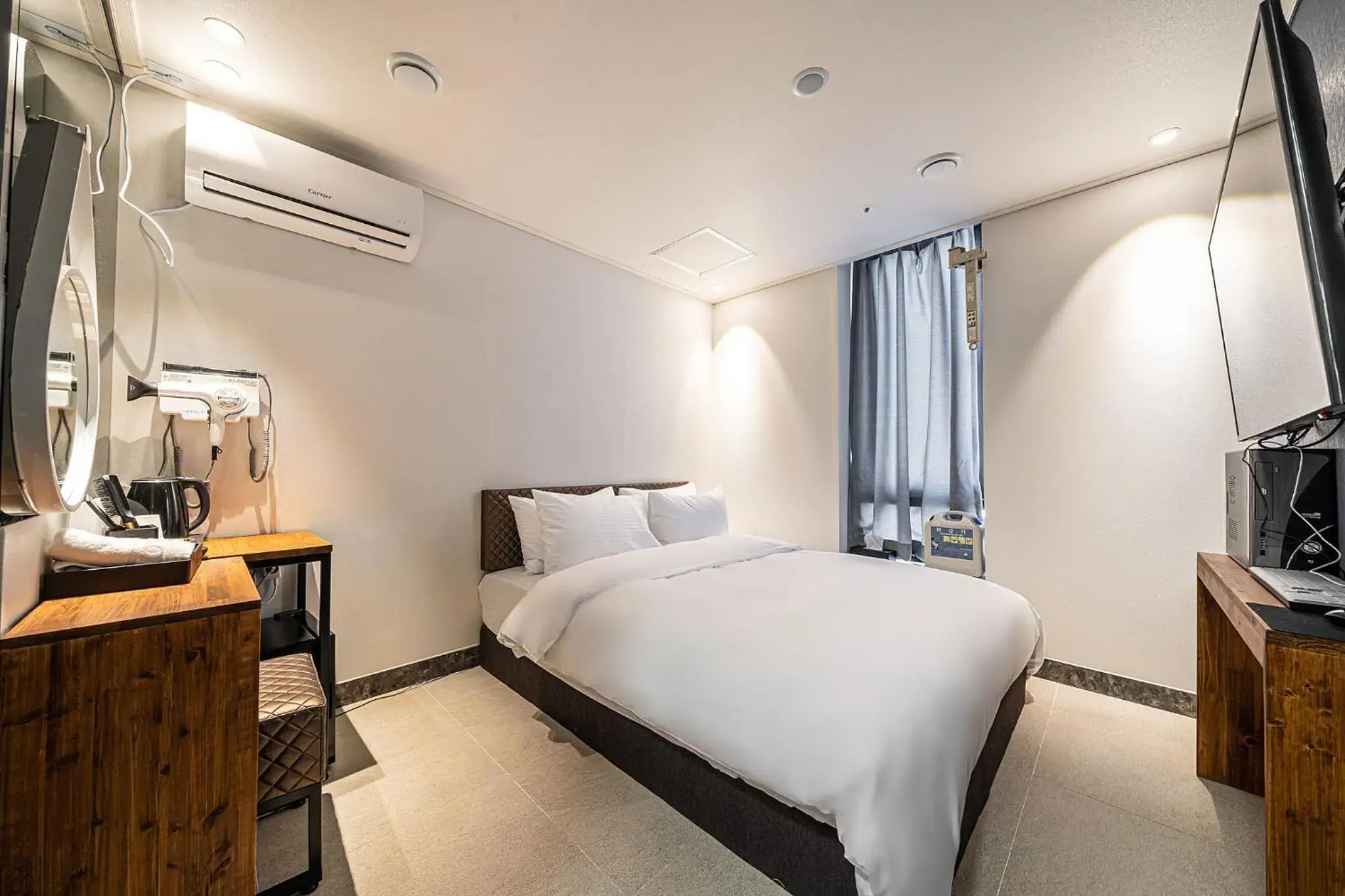 Double Room in Hotel DDK Double Room in Hotel DDK