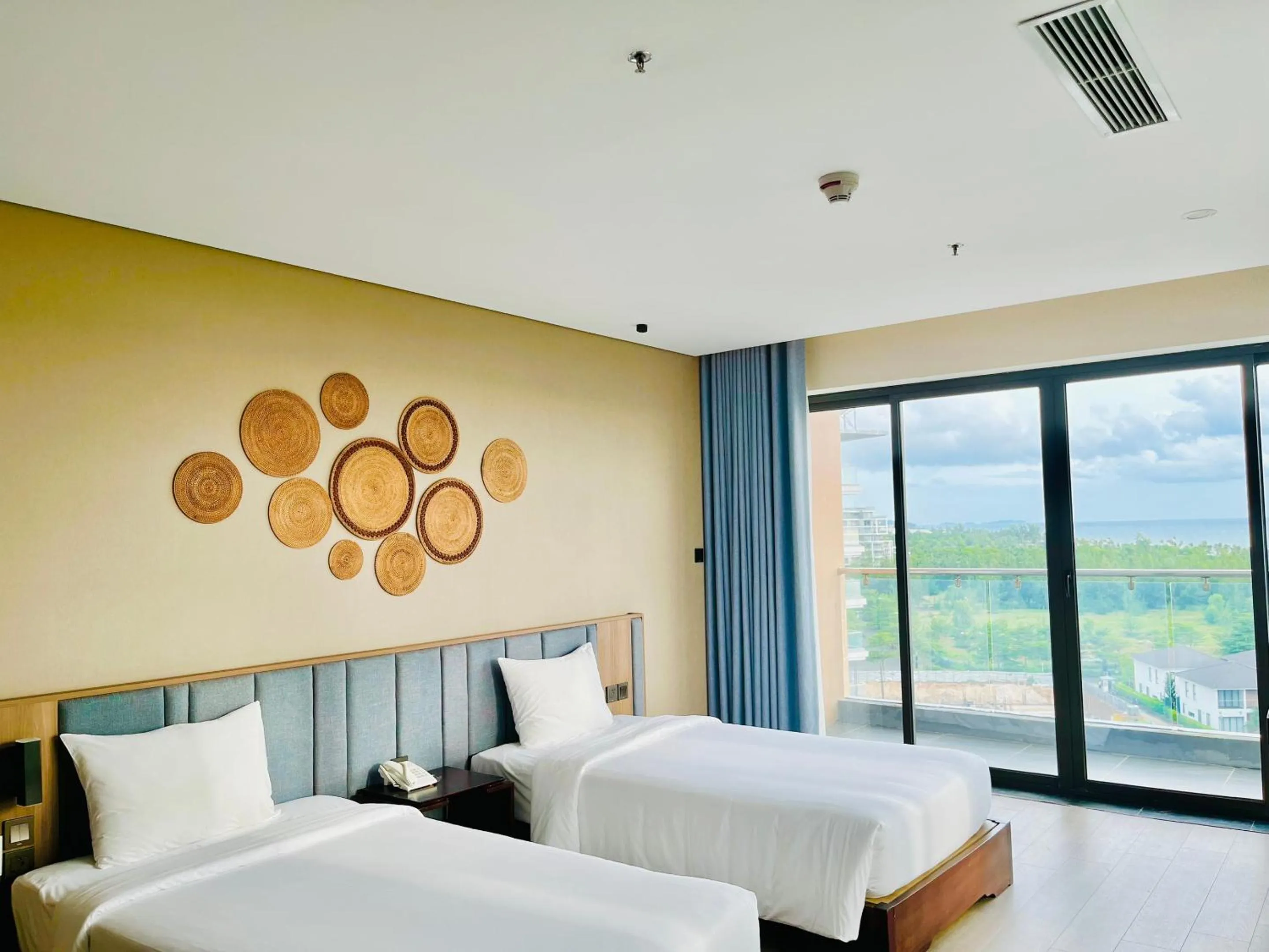 Bed in Sonaga Beach Resort & Villas Phu Quoc