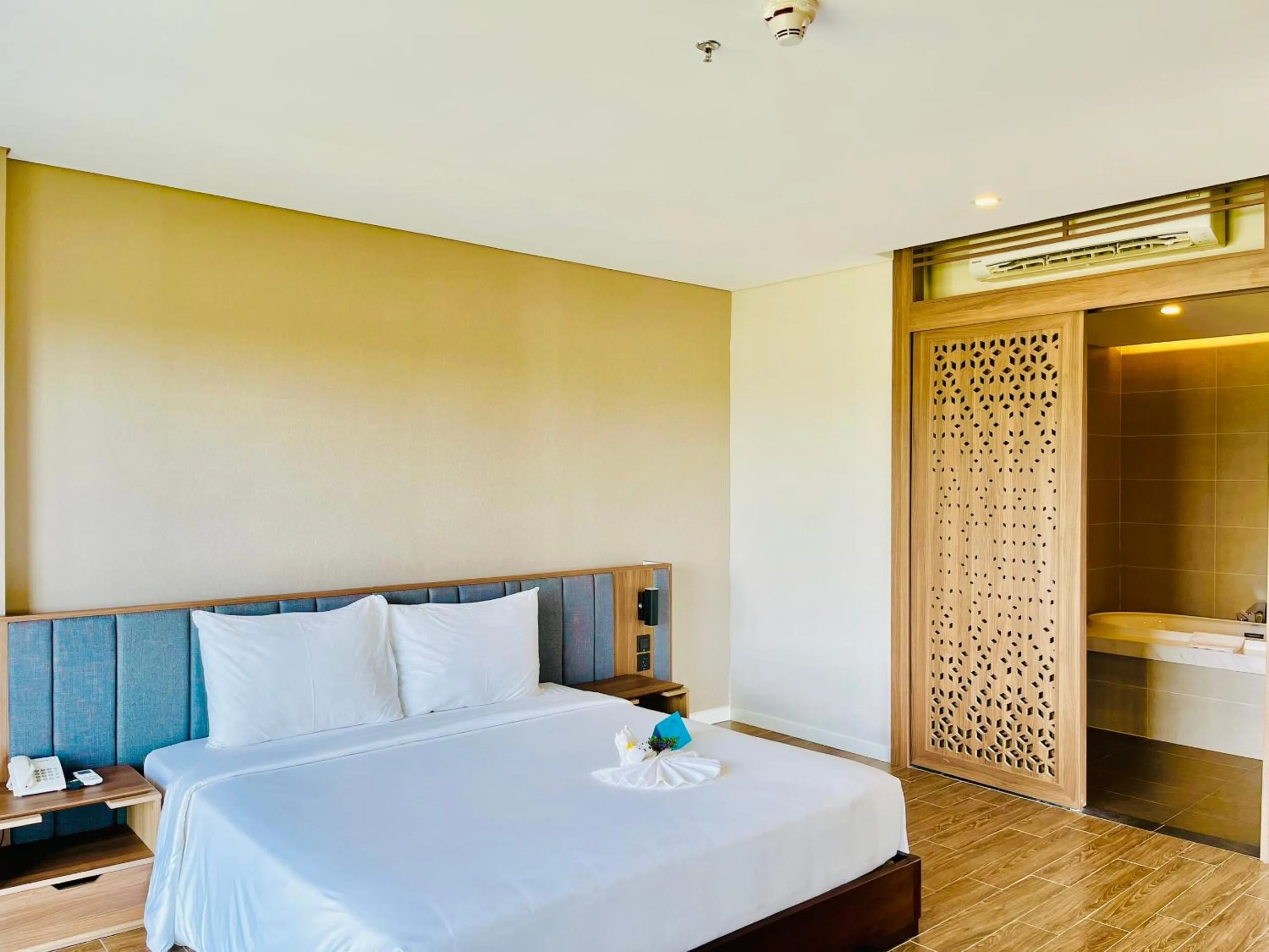 Bed in Sonaga Beach Resort & Villas Phu Quoc