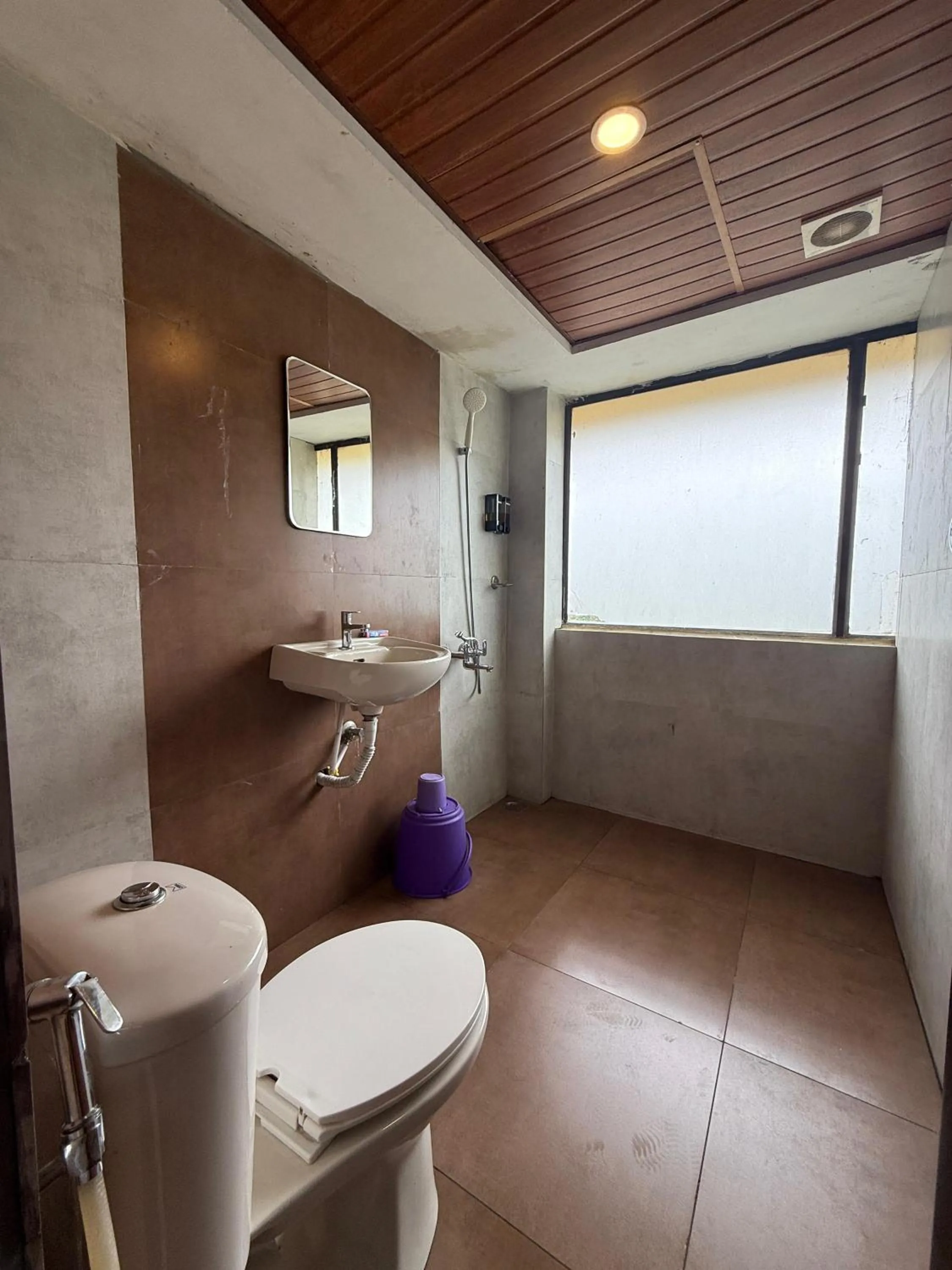 Bathroom in Biglaand Dew Castle