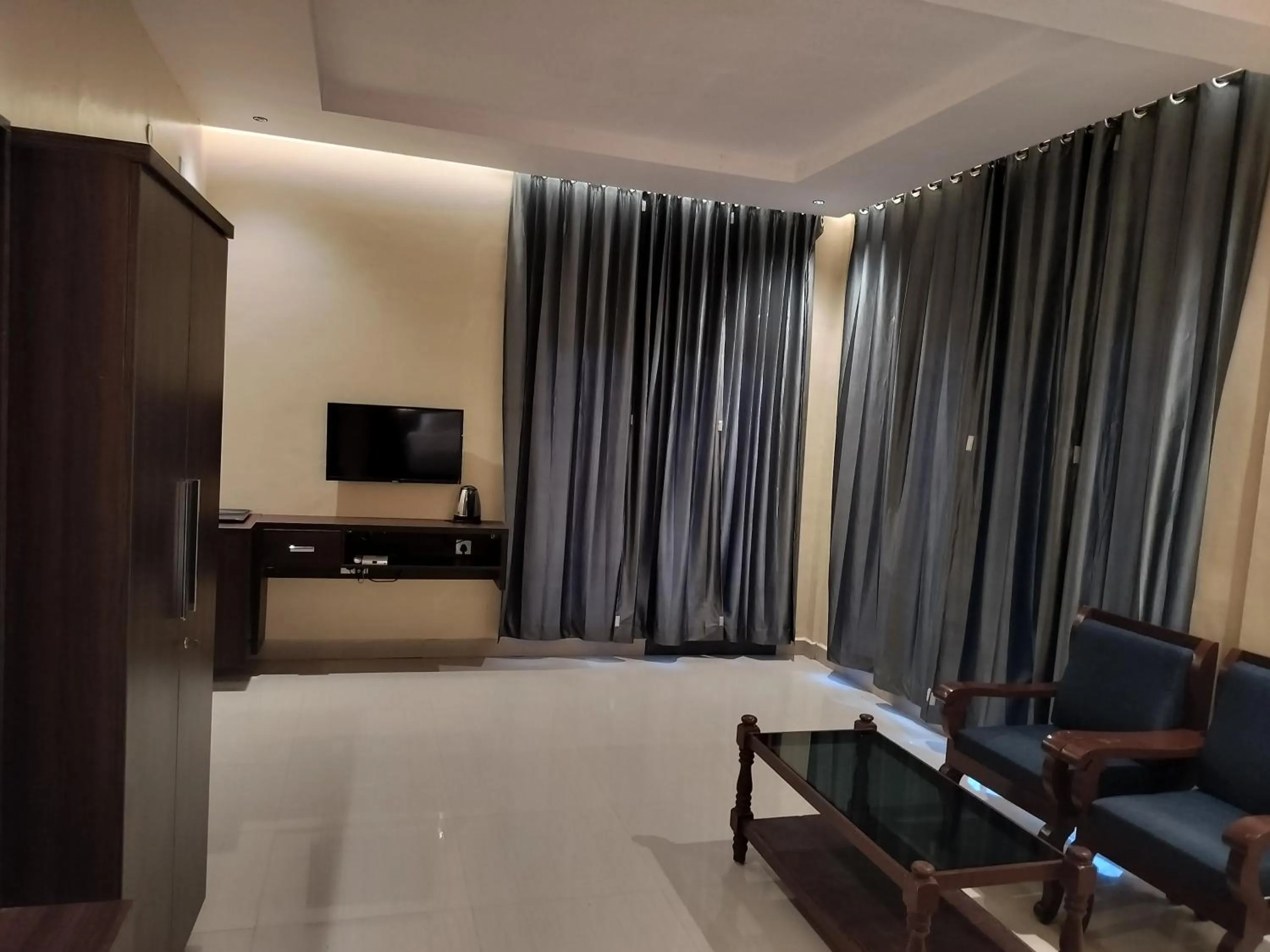 Seating area in Biglaand Dew Castle