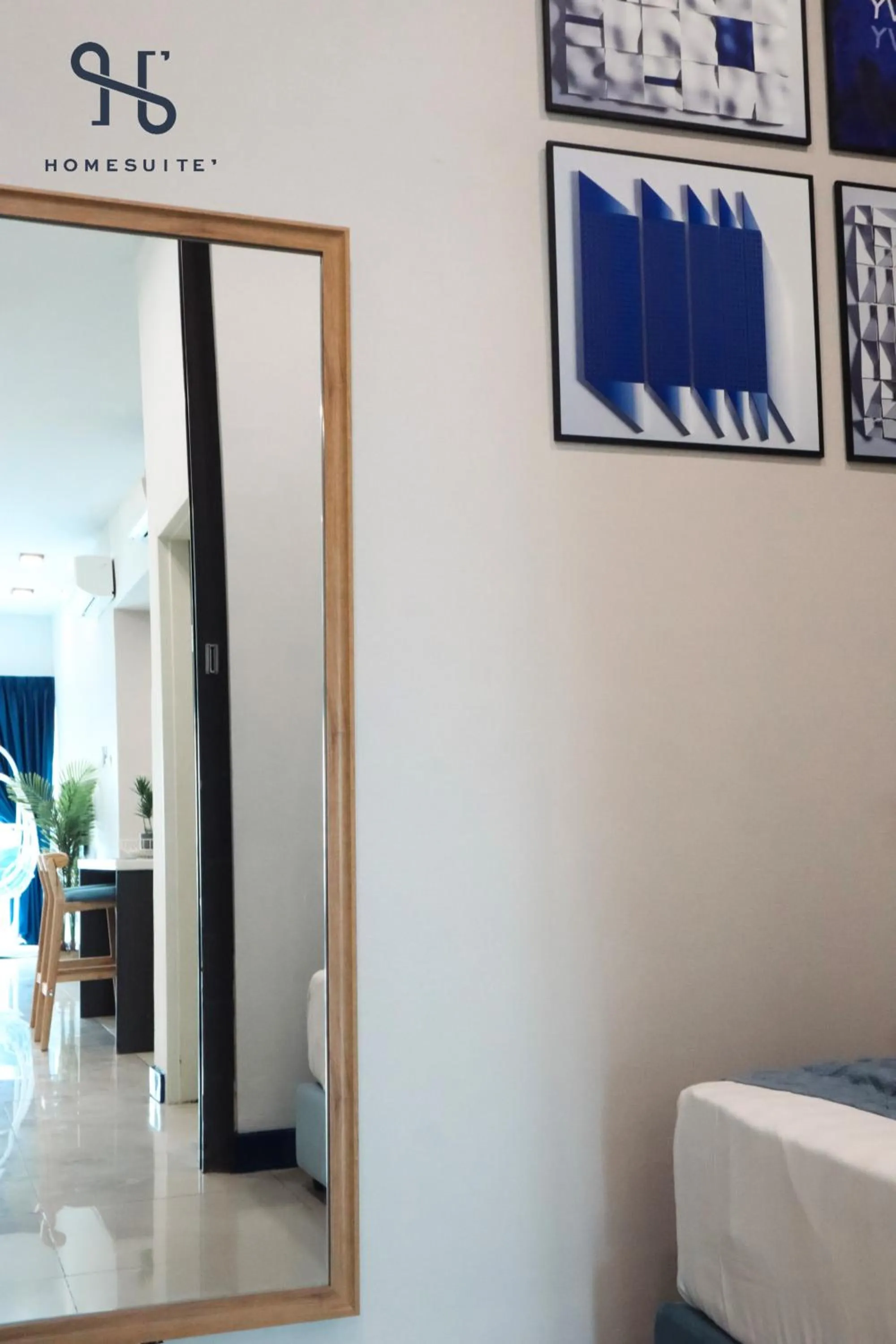 Photo of the whole room in Homesuite' Home at The Loft