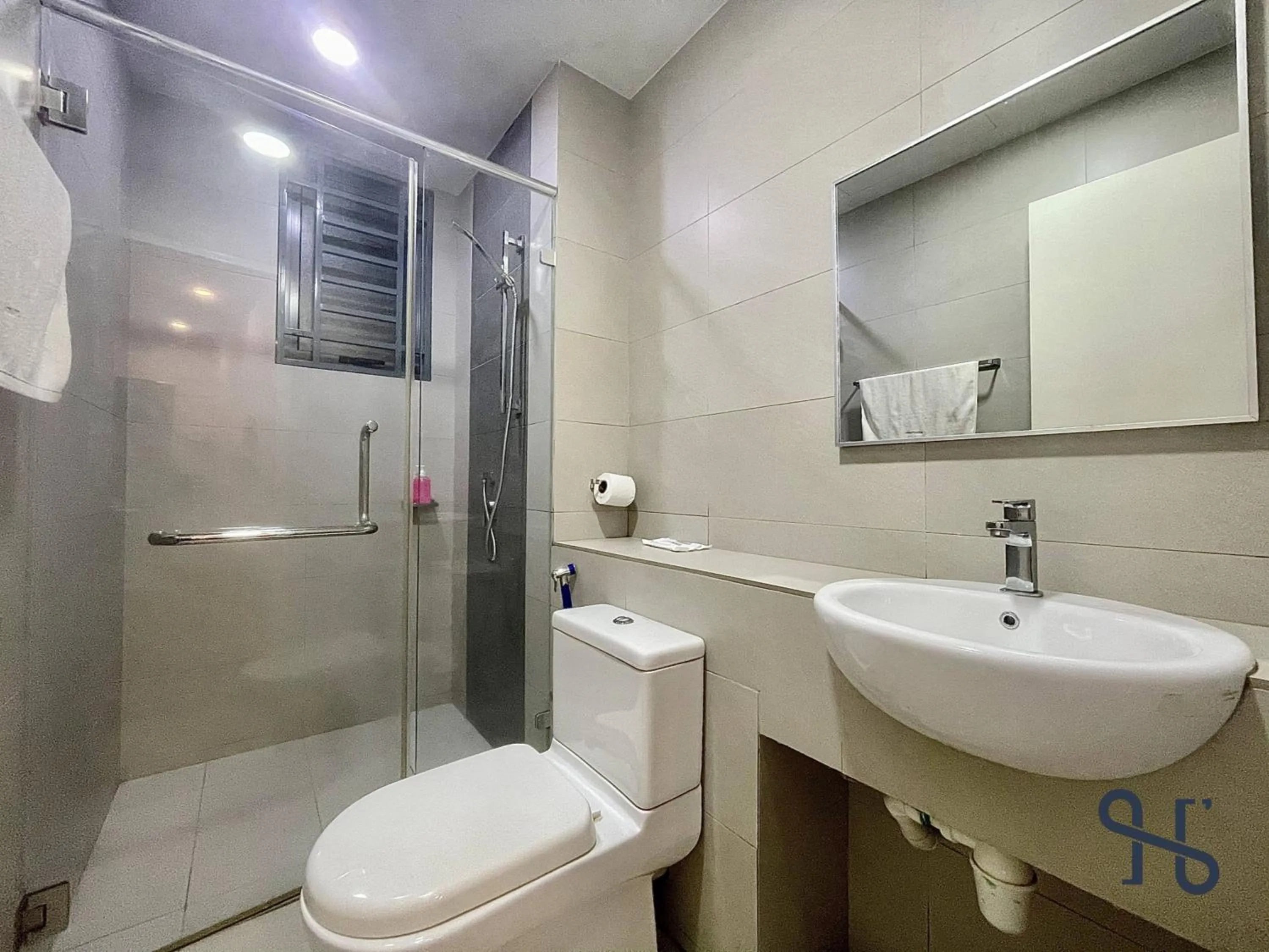 Shower in Homesuite' Home at The Loft