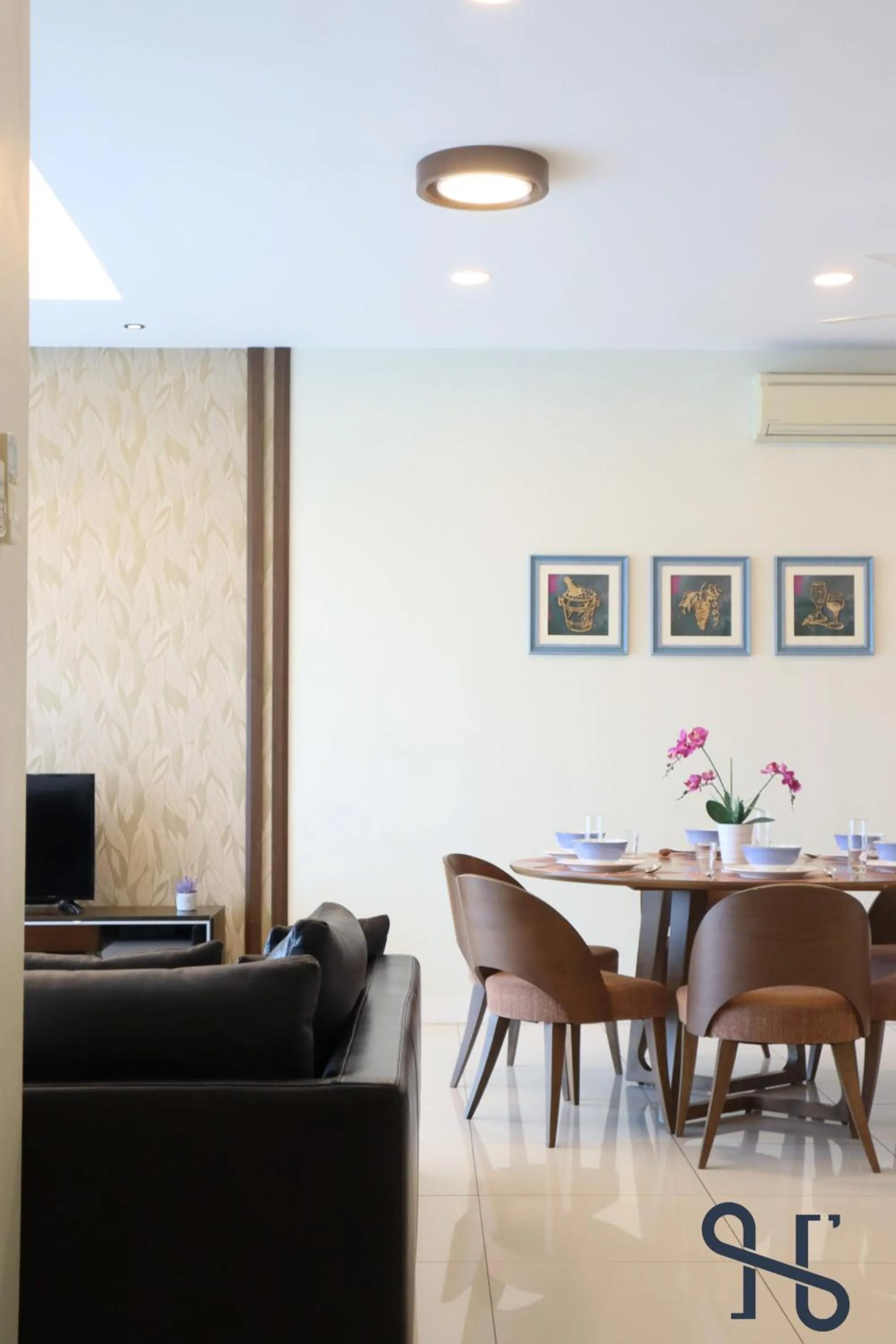 Living room in Homesuite' Home at The Loft