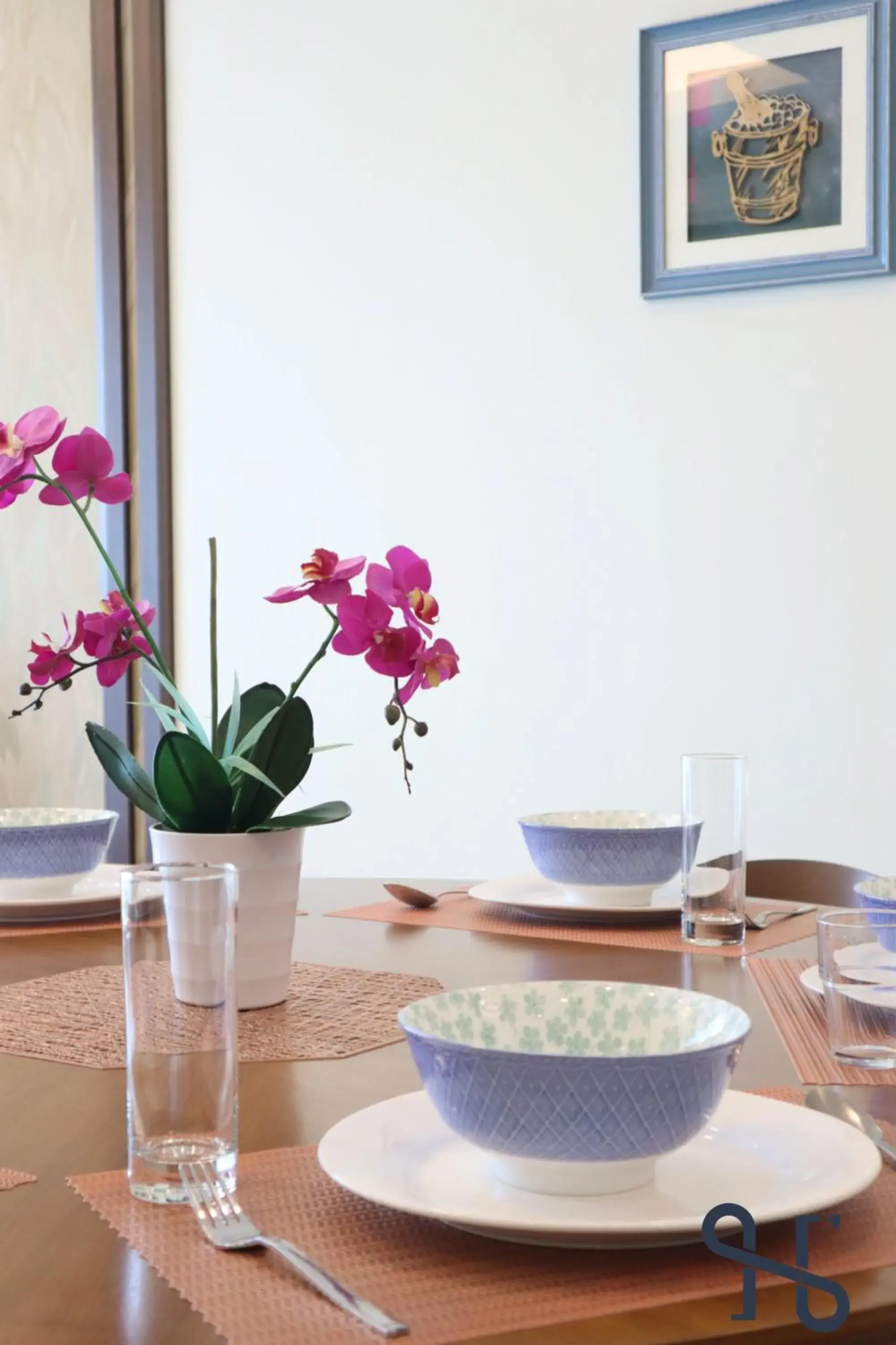 Food and drinks in Homesuite' Home at The Loft Food and drinks in Homesuite' Home at The Loft