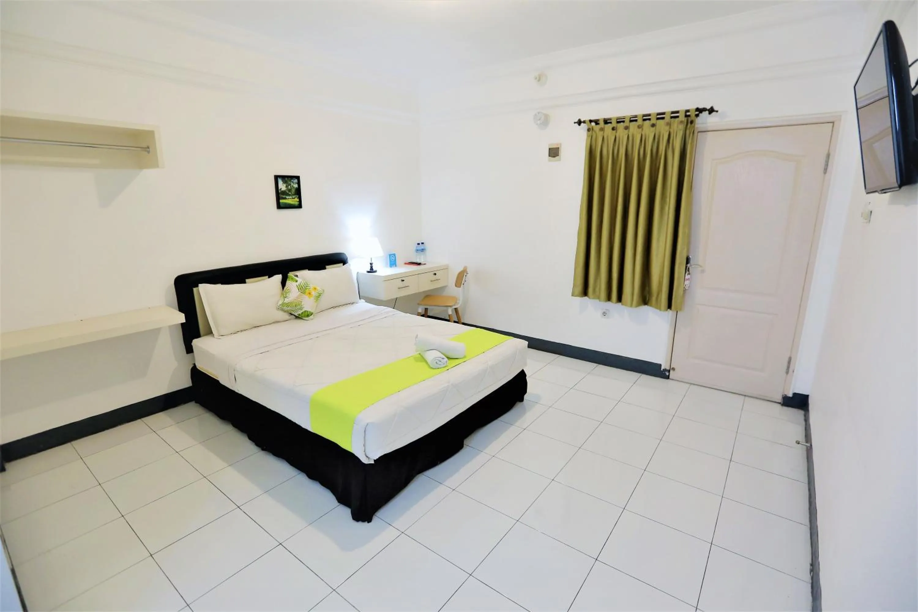 Bed in Gading Guest House