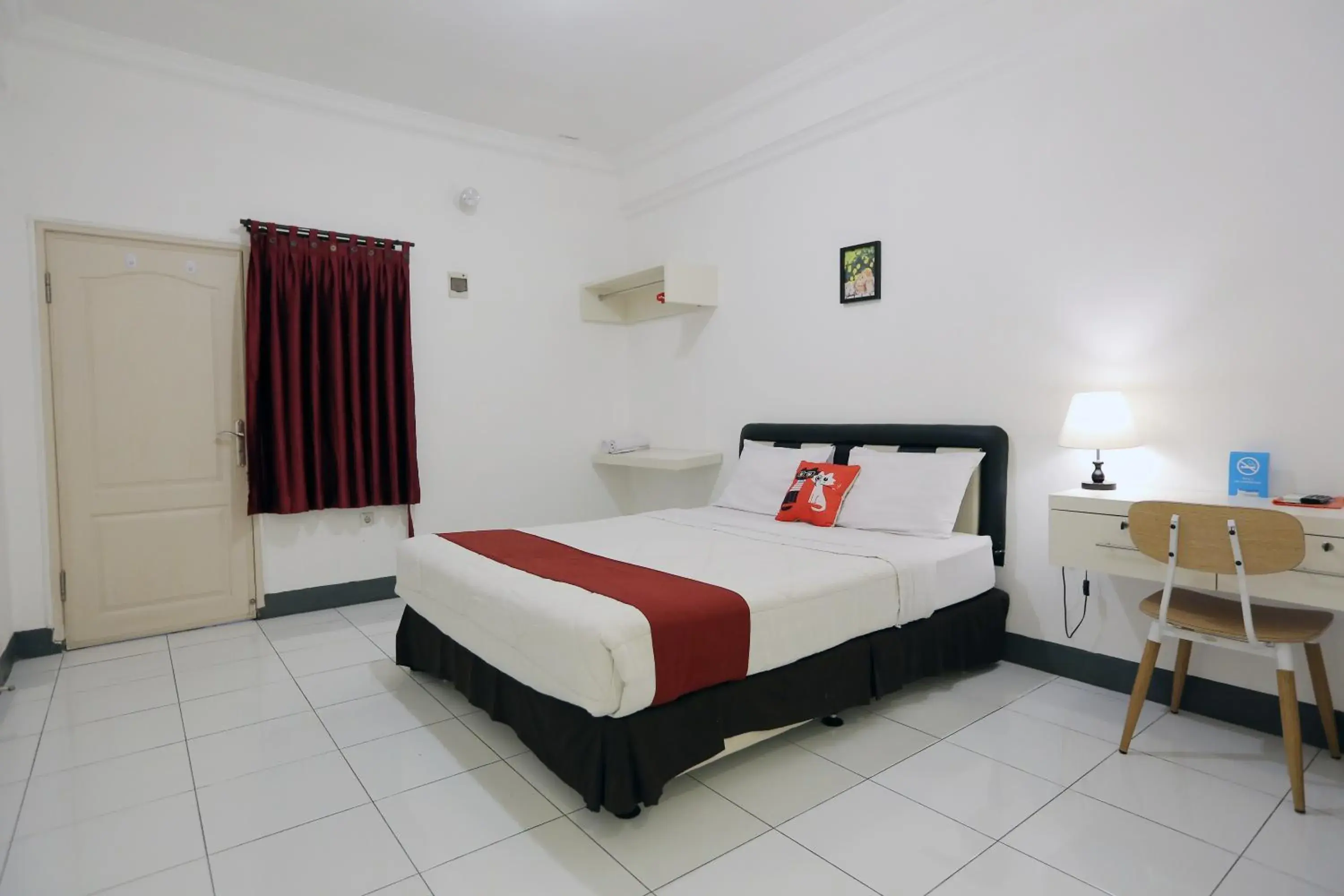 Double Room in Gading Guest House Double Room in Gading Guest House