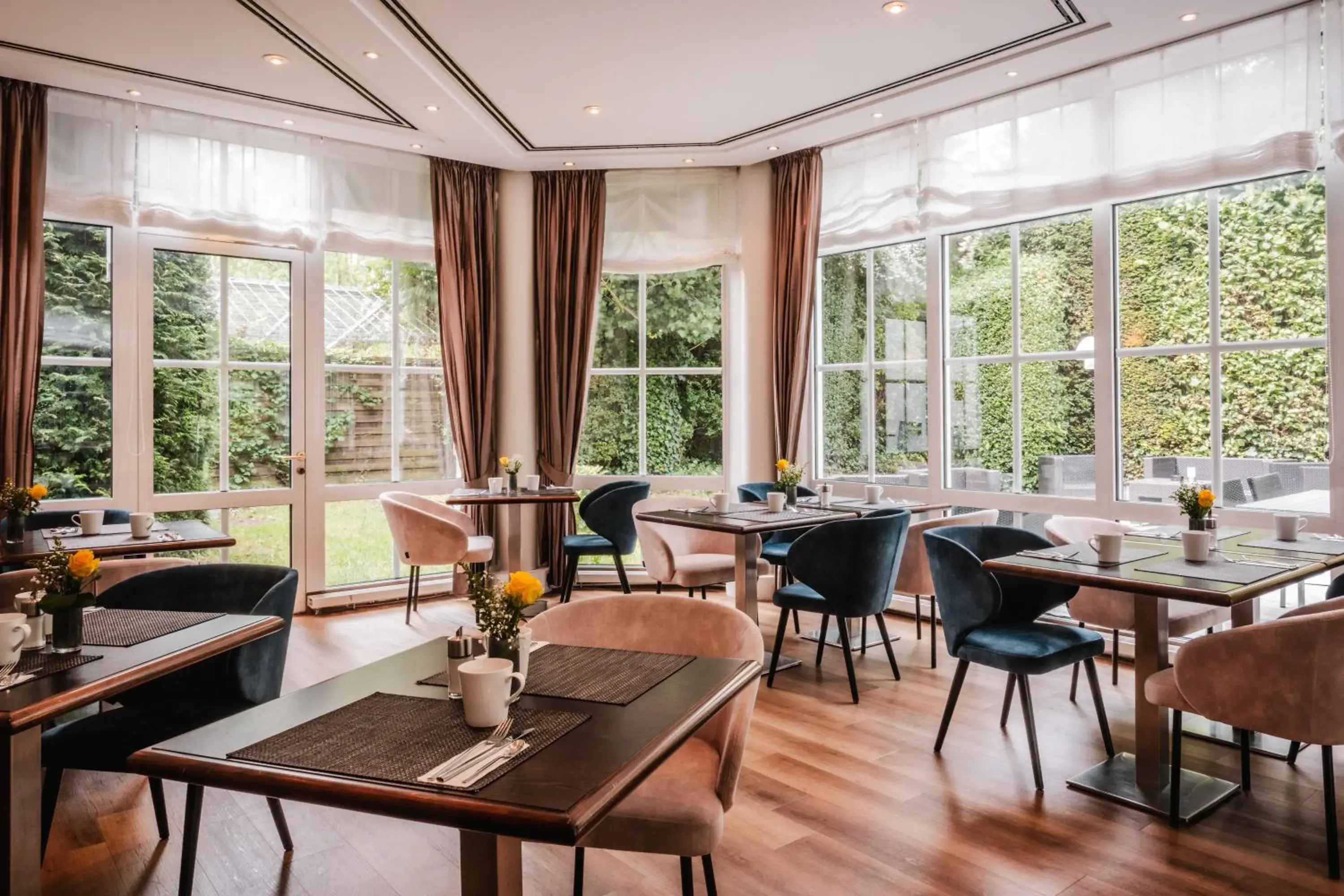 Breakfast in Leonardo Hotel Aachen Breakfast in Leonardo Hotel Aachen