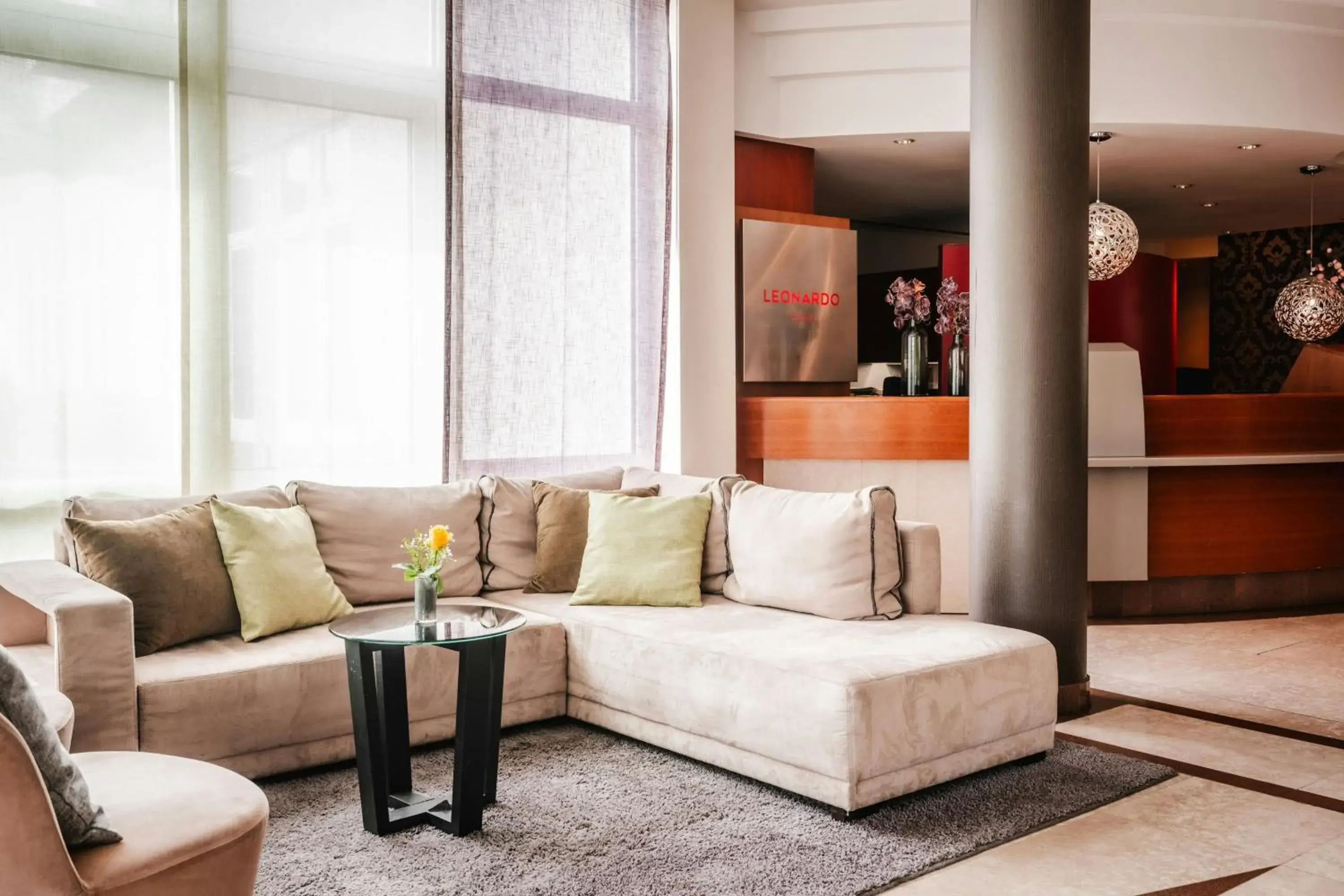 Lounge or bar in Leonardo Hotel Aachen Lounge or bar in Leonardo Hotel Aachen