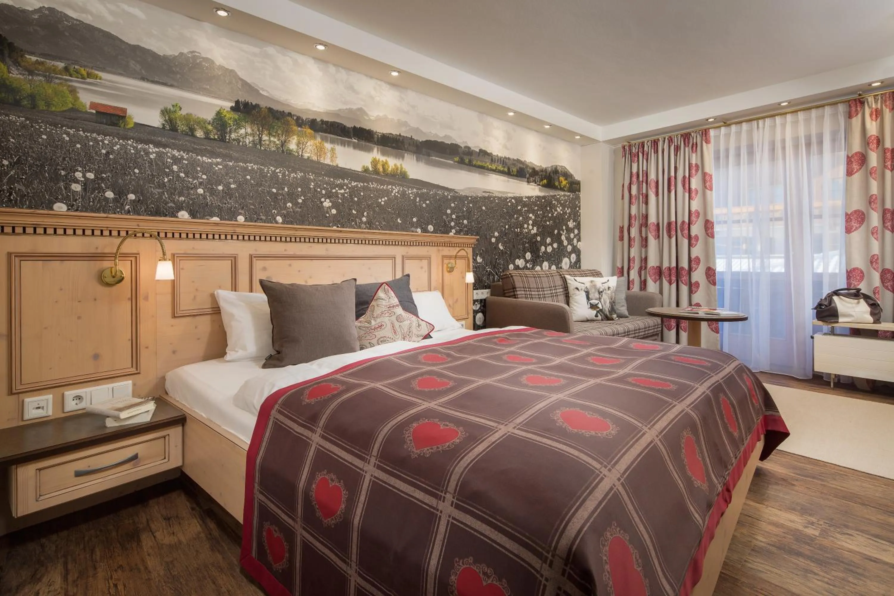 Photo of the whole room, Bed in Hotel Sommer-Haus am See