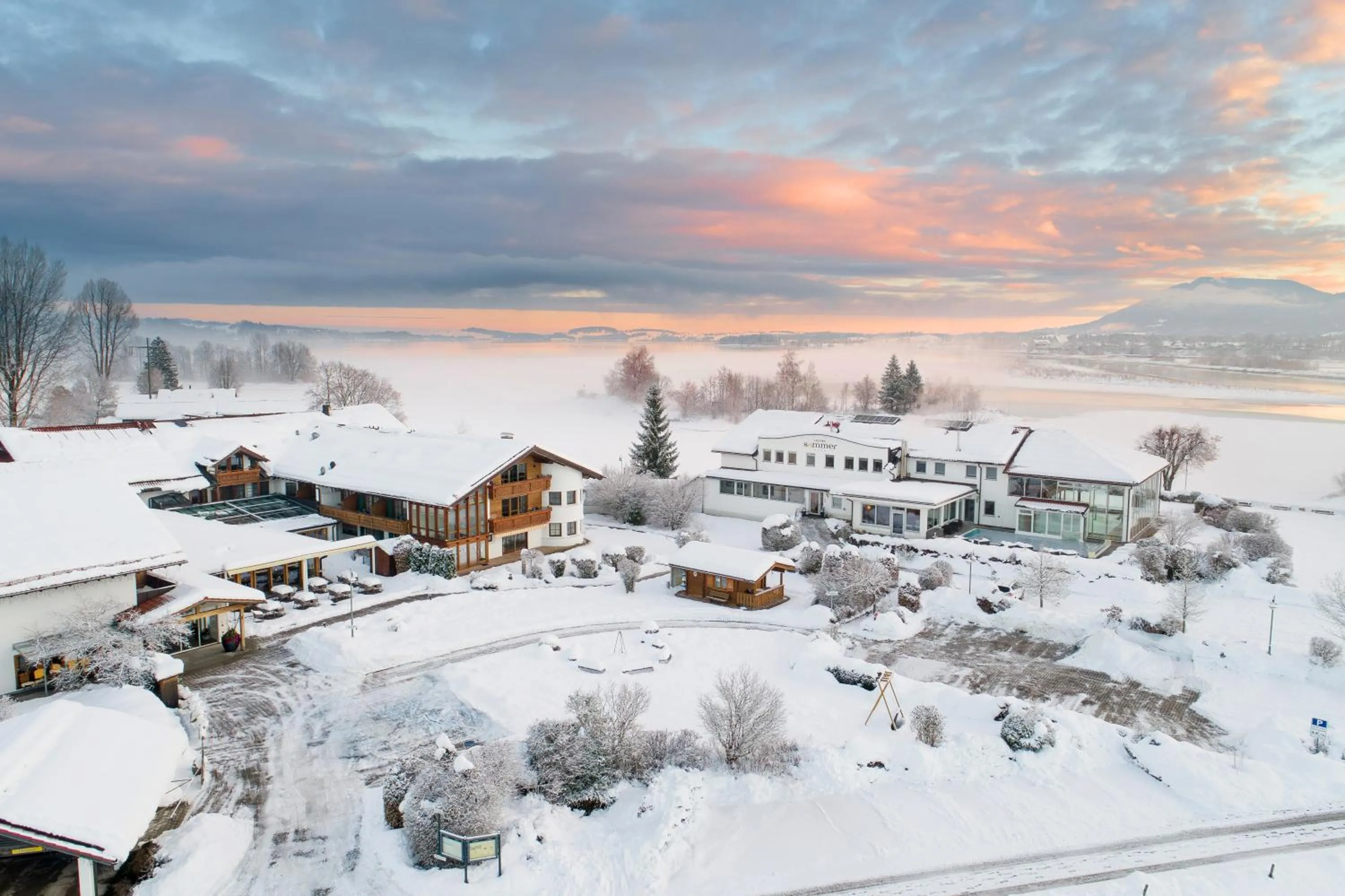Property building in Hotel Sommer-Haus am See