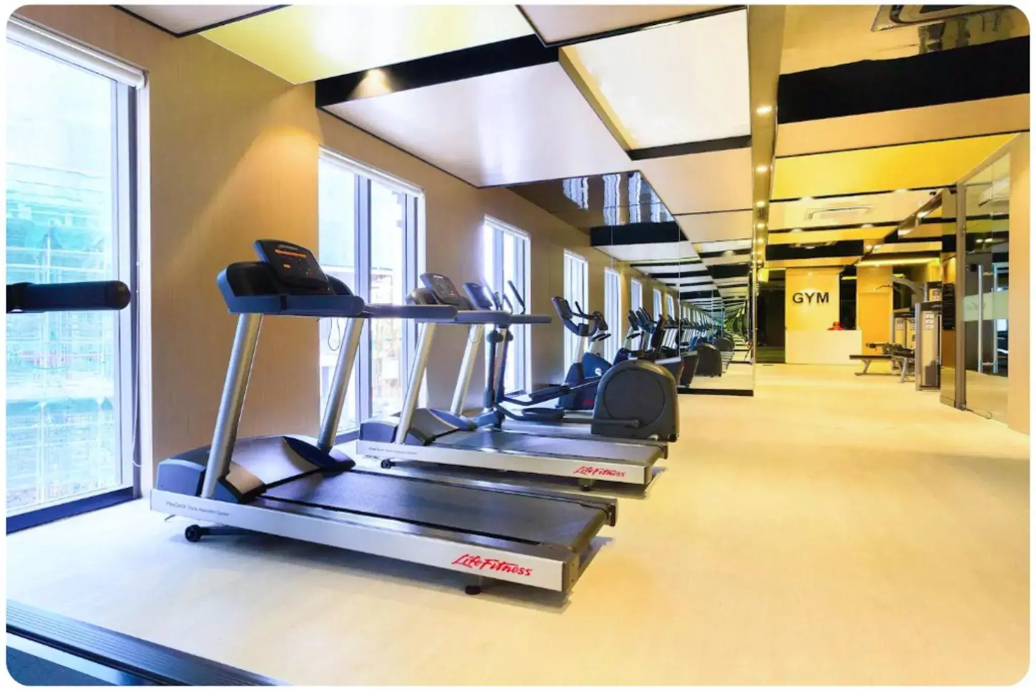 Fitness centre/facilities in S Lux Apartment Fitness centre/facilities in S Lux Apartment