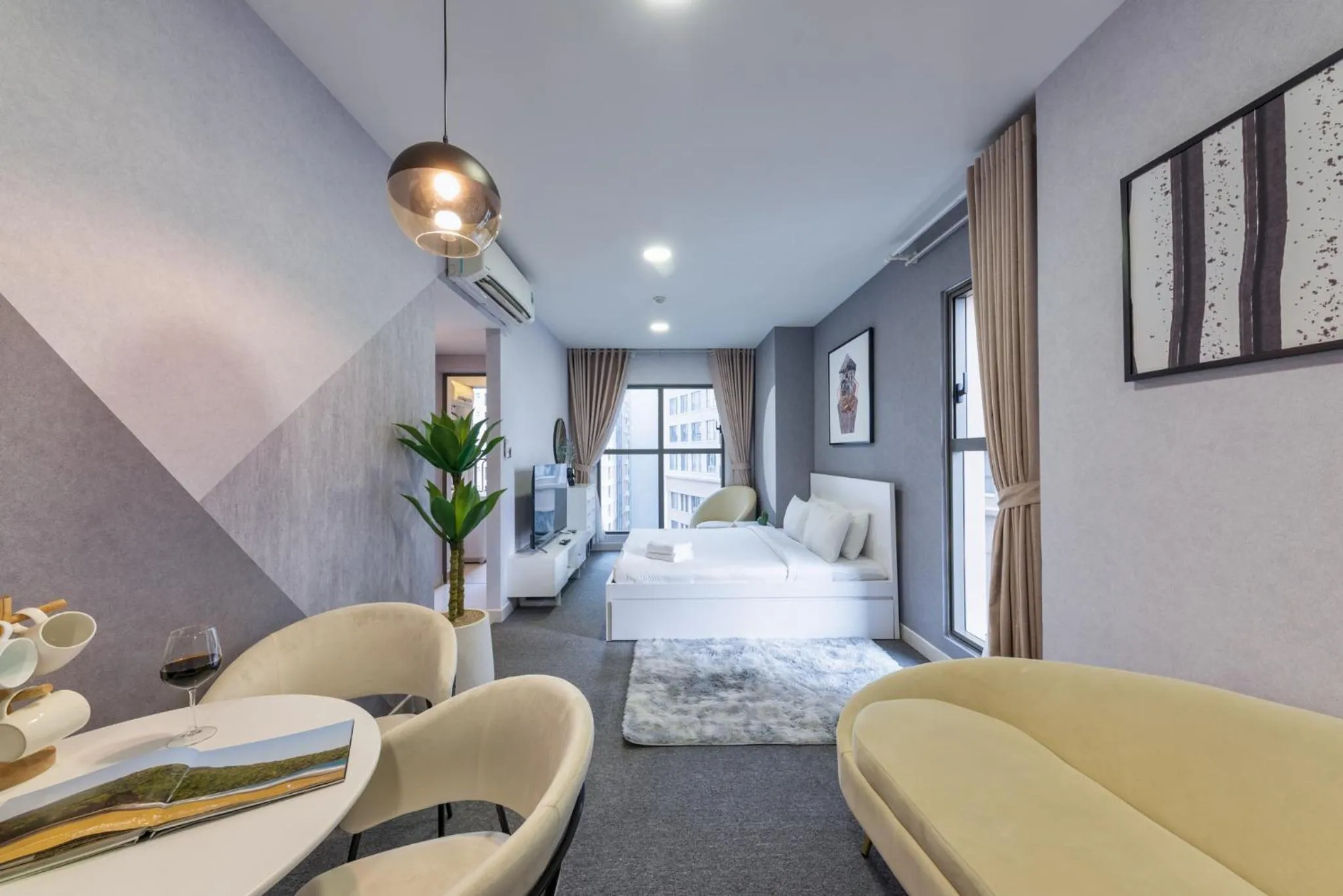 Photo of the whole room, Bed in S Lux Apartment