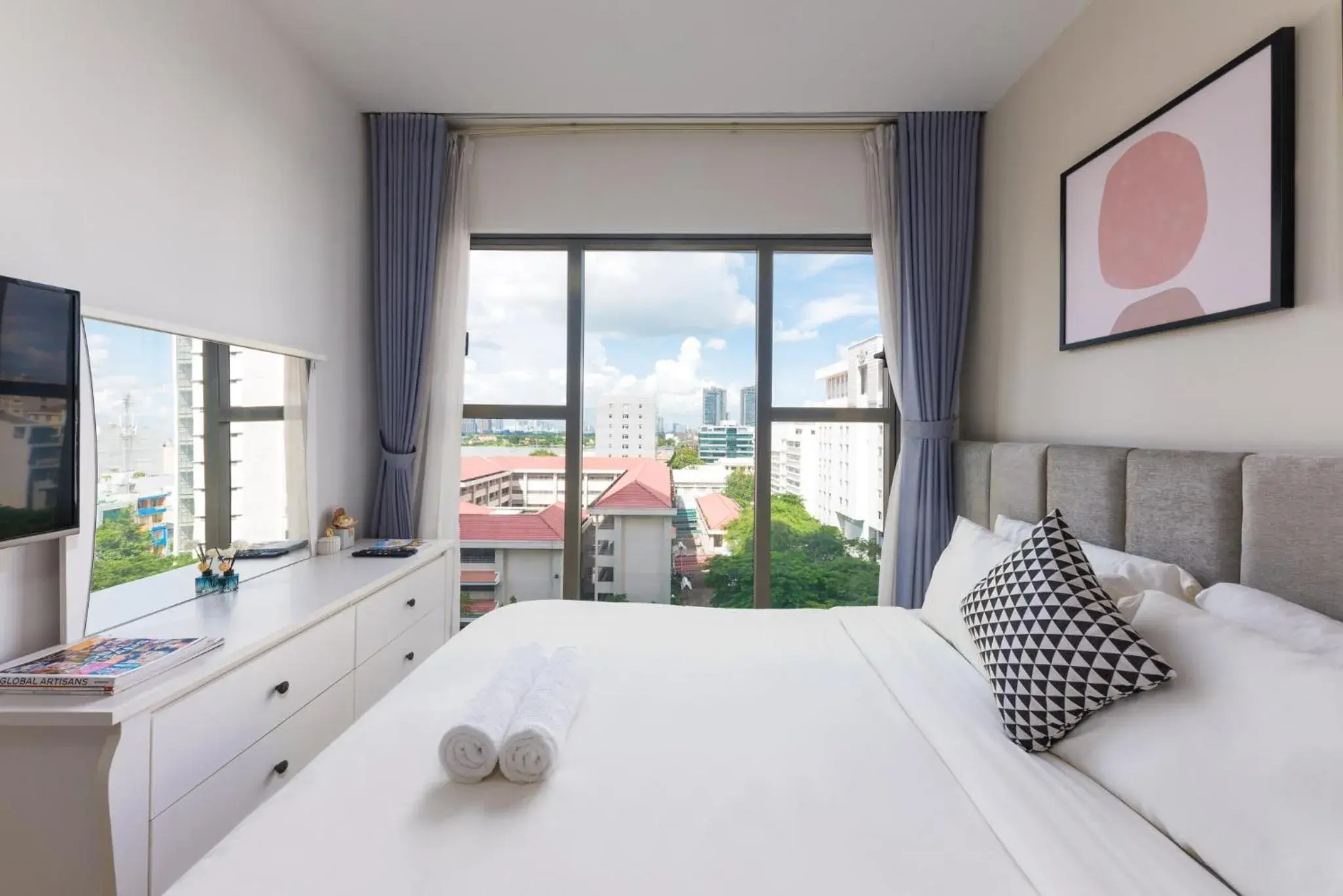 View (from property/room), Bed in S Lux Apartment View (from property/room), Bed in S Lux Apartment
