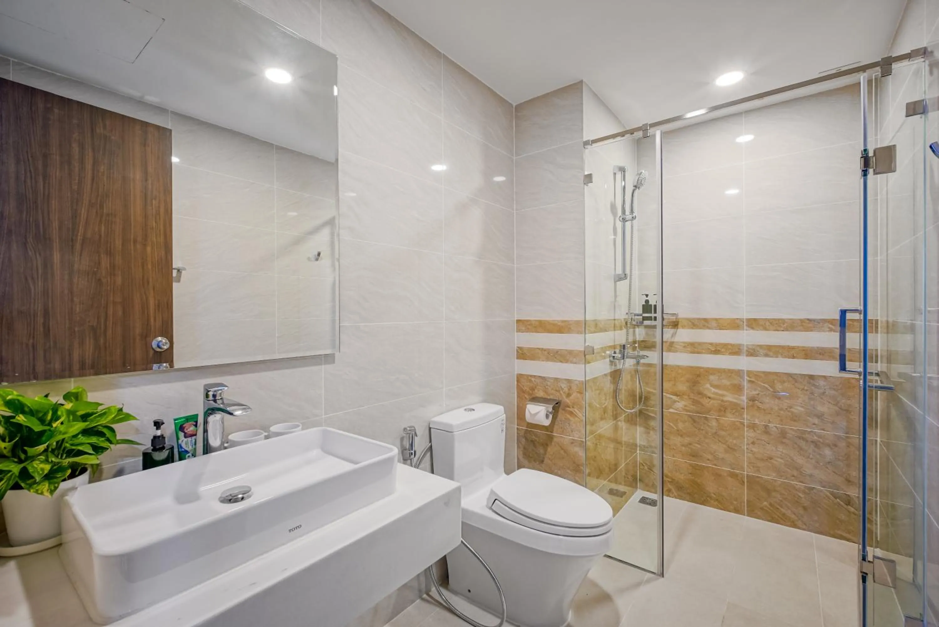 Bathroom in S Lux Apartment