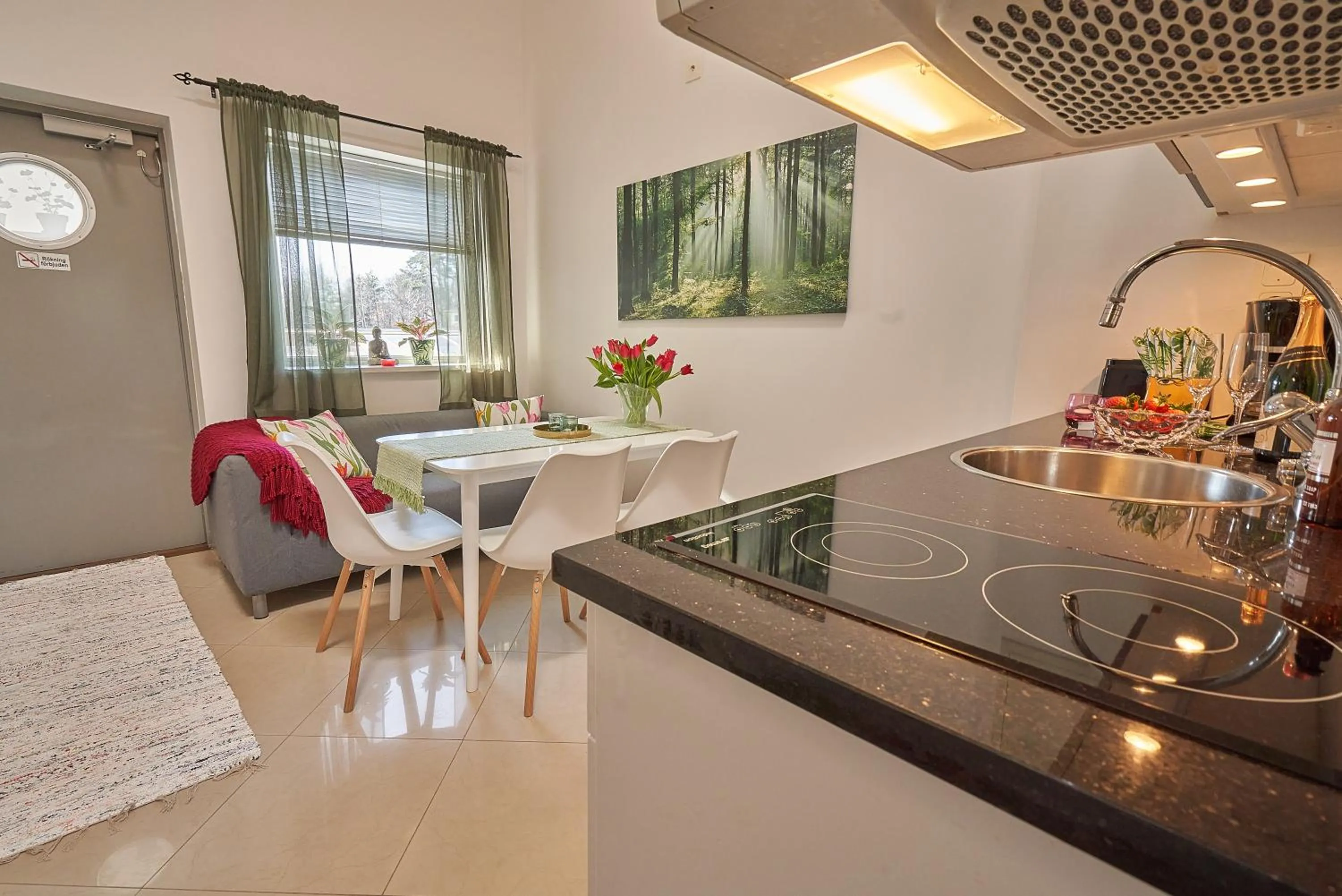 Staylong Hotell