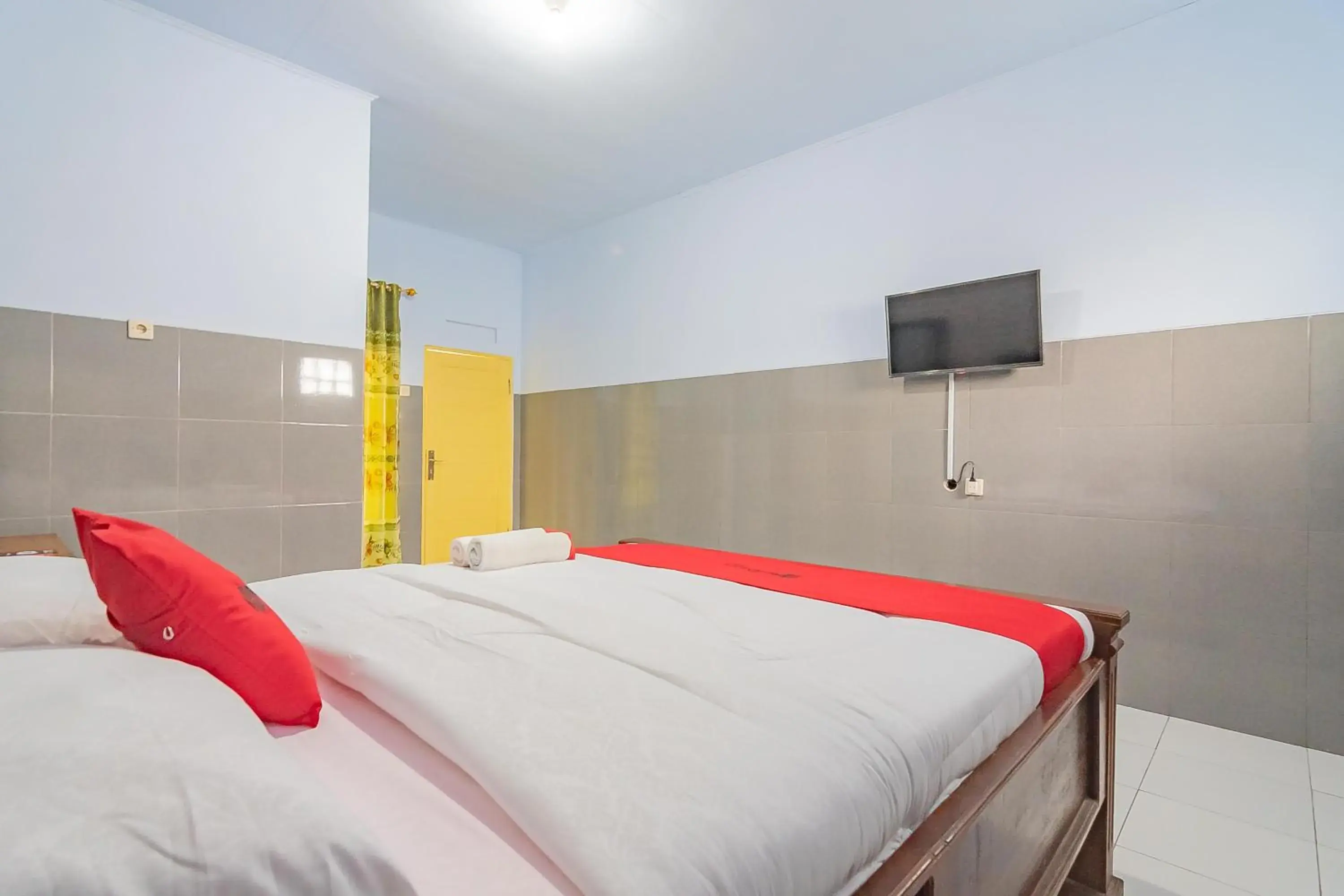 Bed in RedDoorz Syariah @ Tambak Mekar Street Subang Bed in RedDoorz Syariah @ Tambak Mekar Street Subang