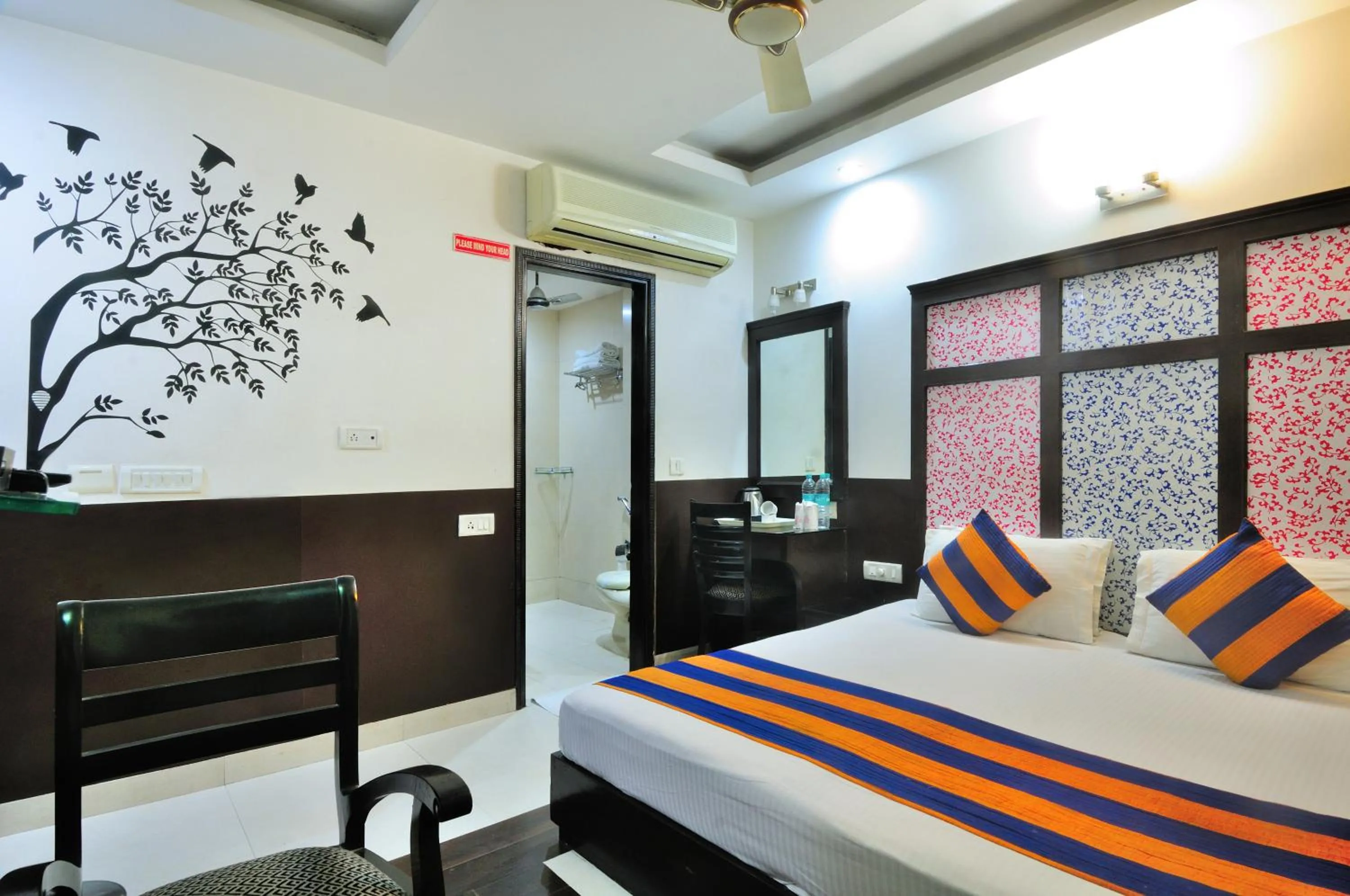 THE BONLON INN-NEAR BLK HOSPITAL