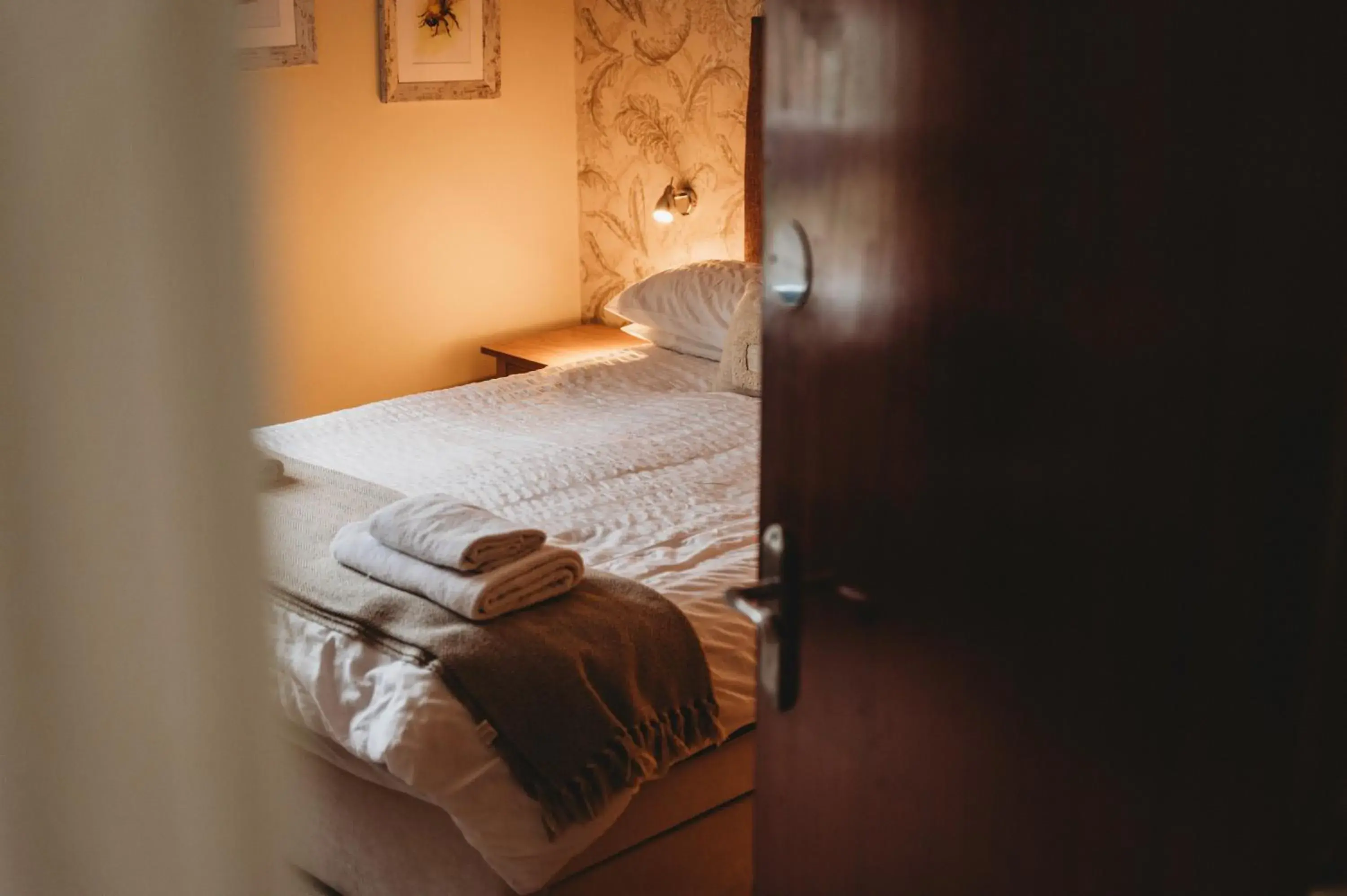 Bed in The White Lion Inn Bed in The White Lion Inn