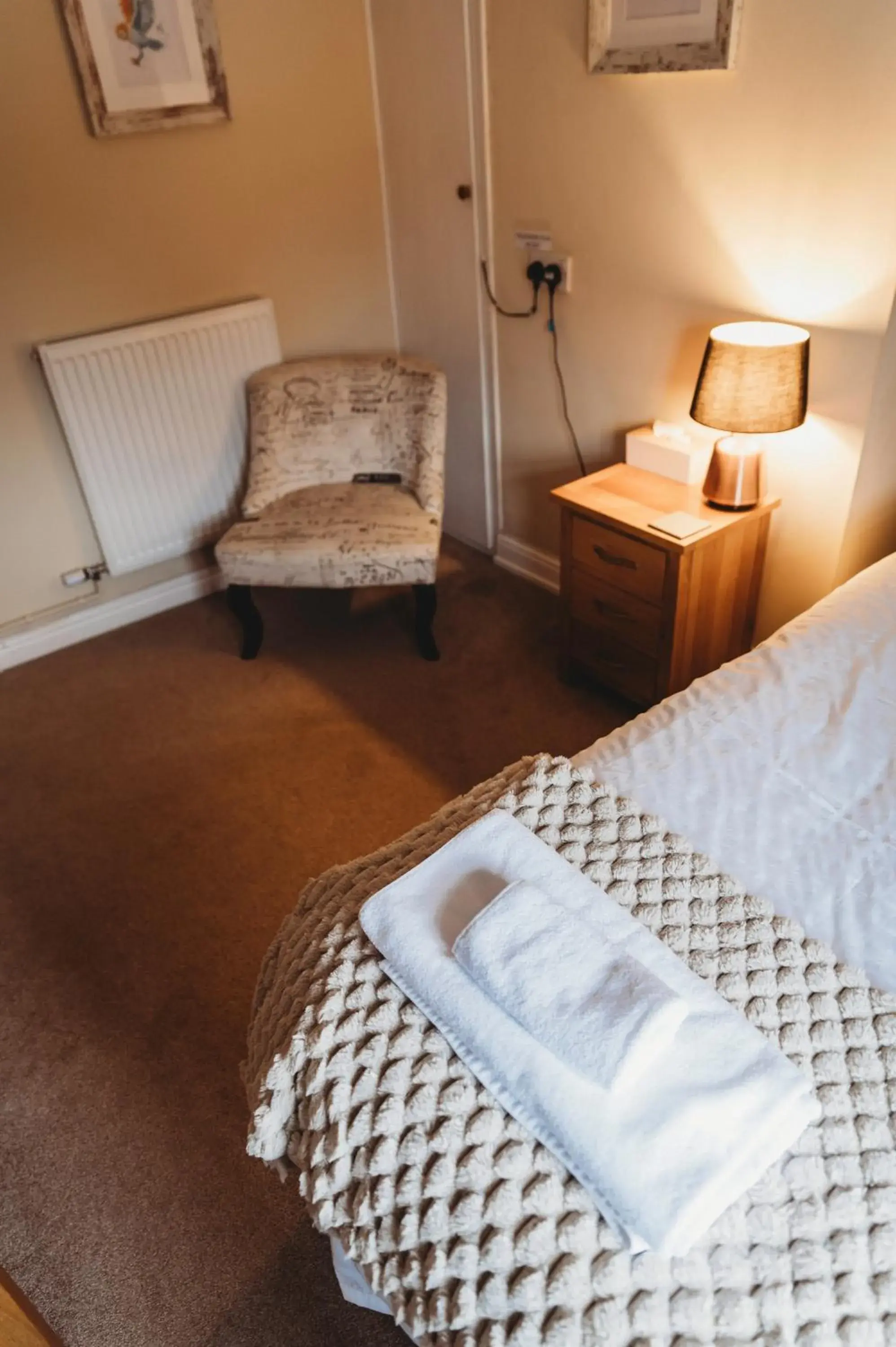 Bed in The White Lion Inn Bed in The White Lion Inn