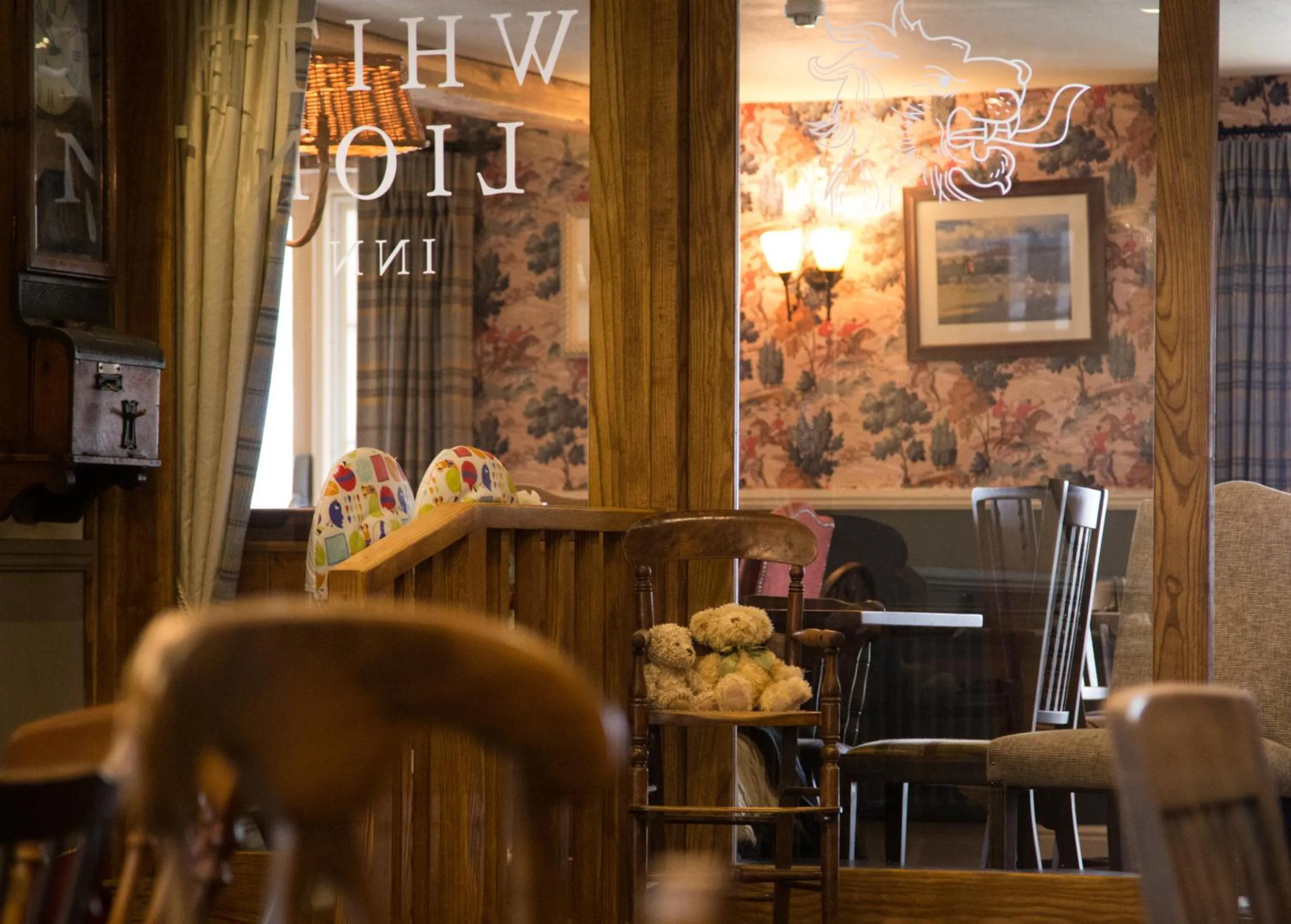 Dining area in The White Lion Inn
