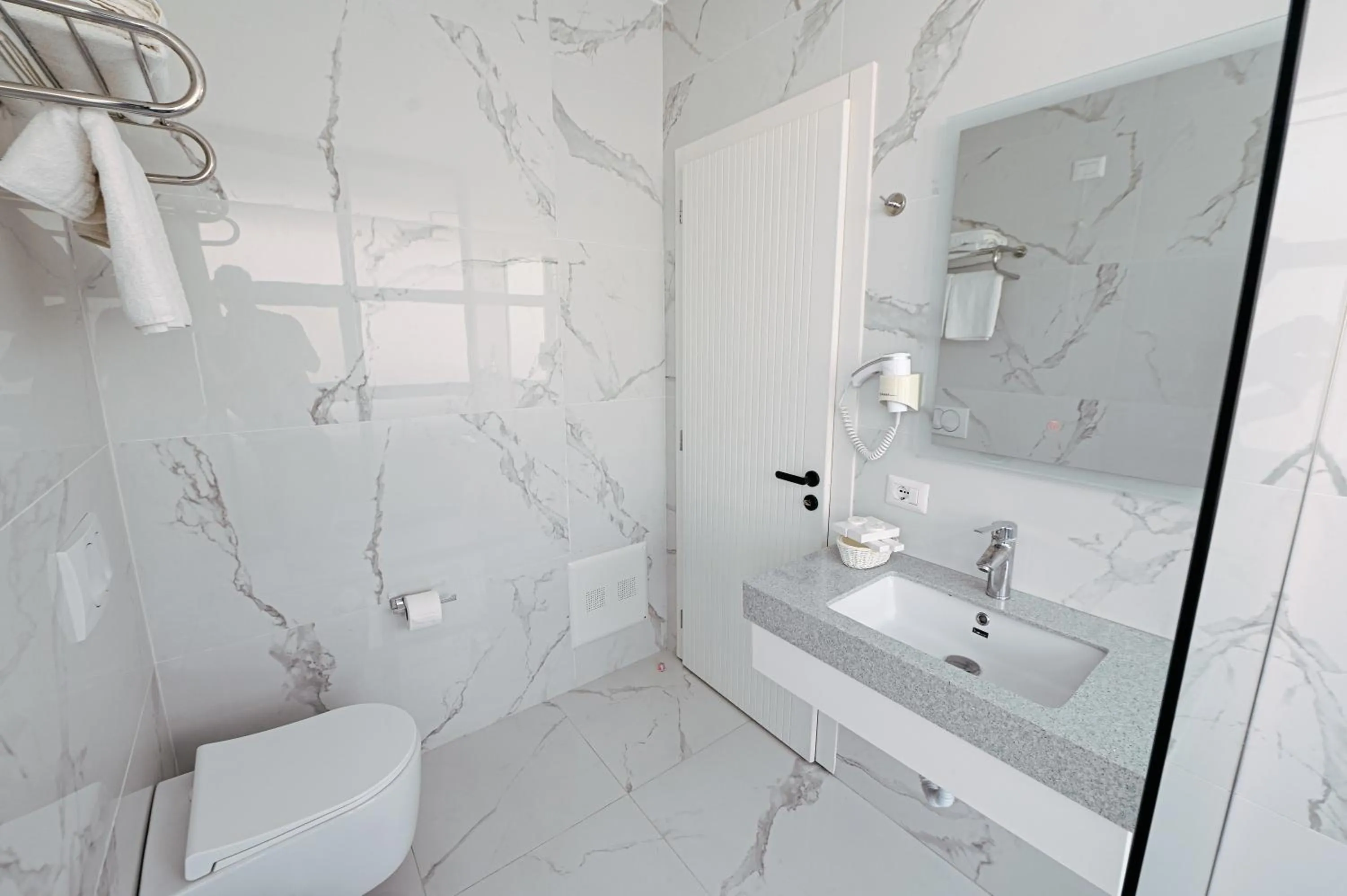 Bathroom in Royal G Max