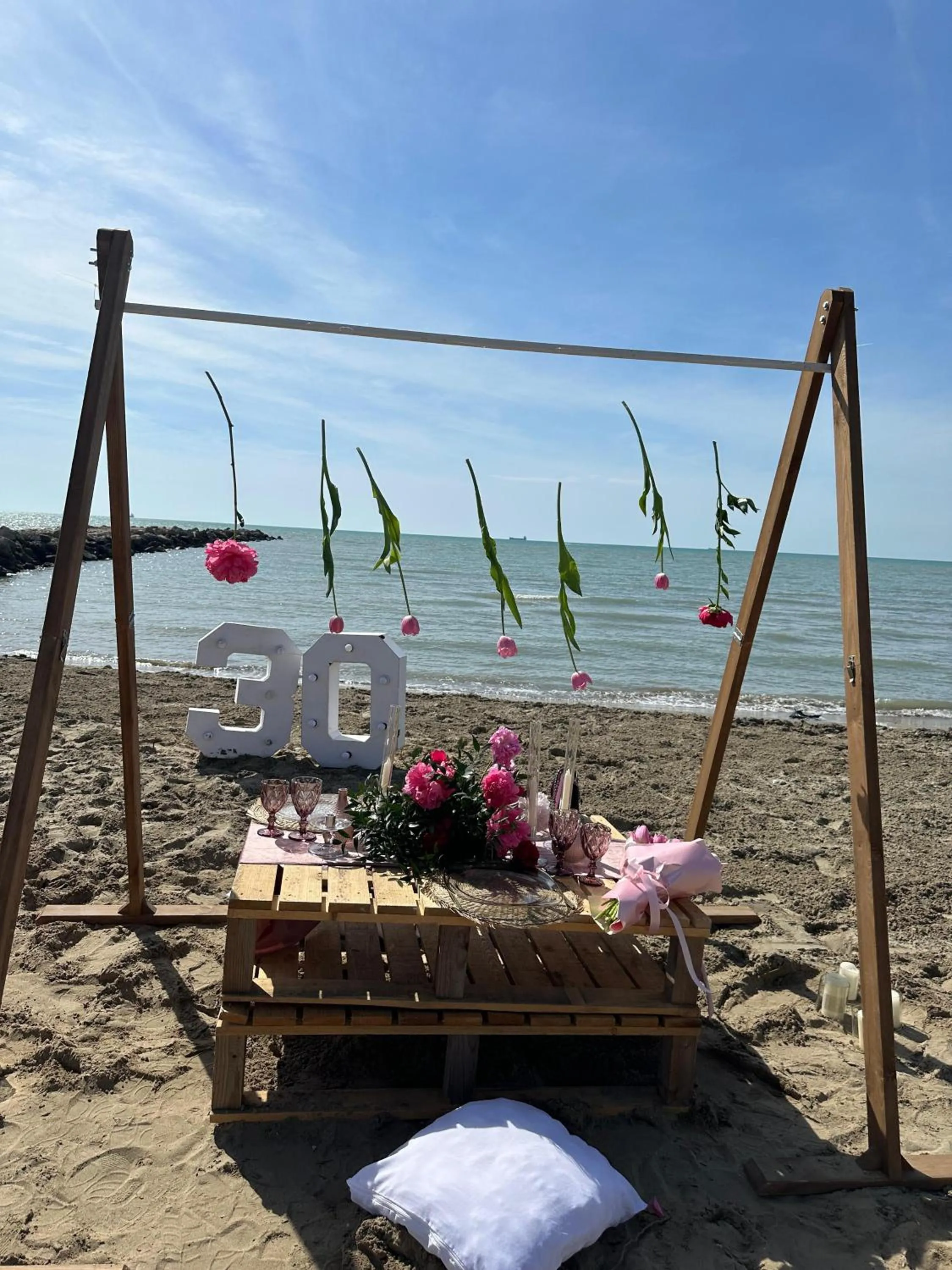 Beach in Royal G Max