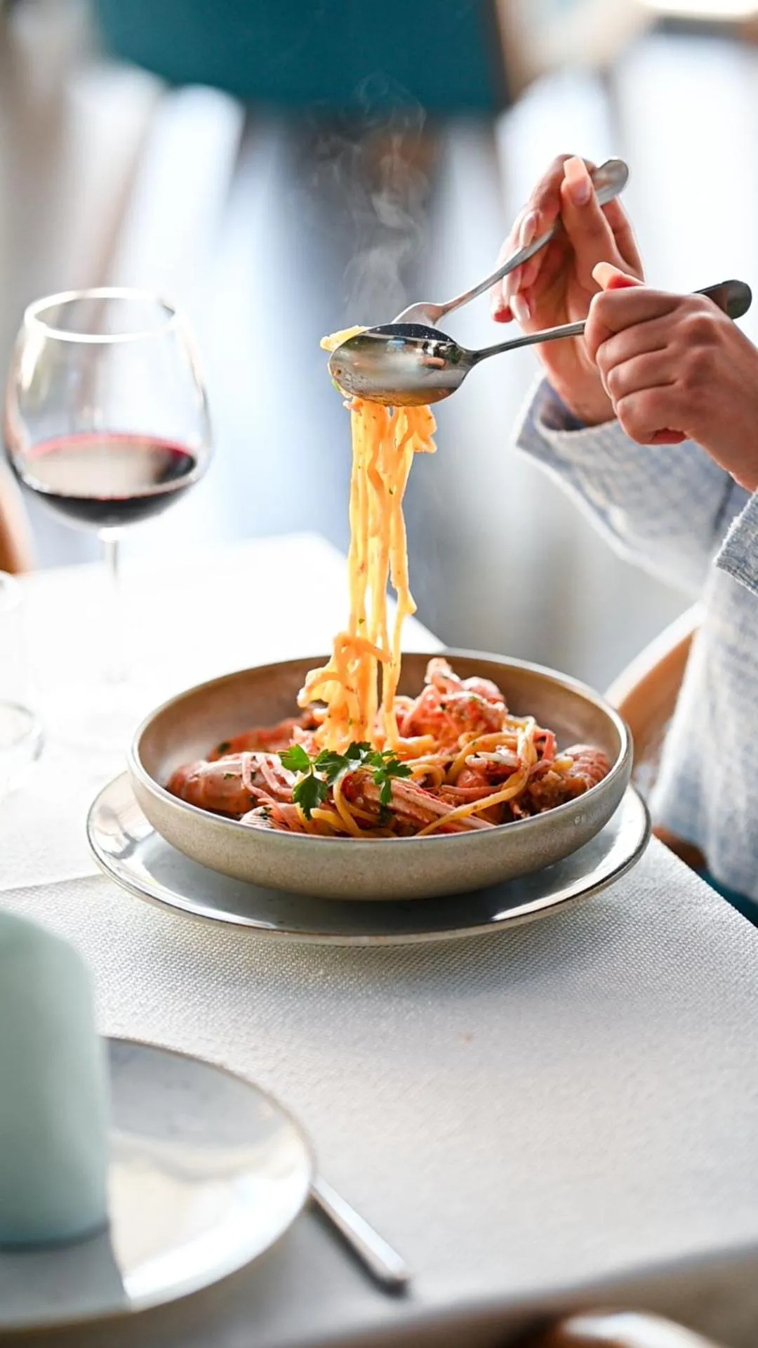 Restaurant/places to eat in Royal G Max