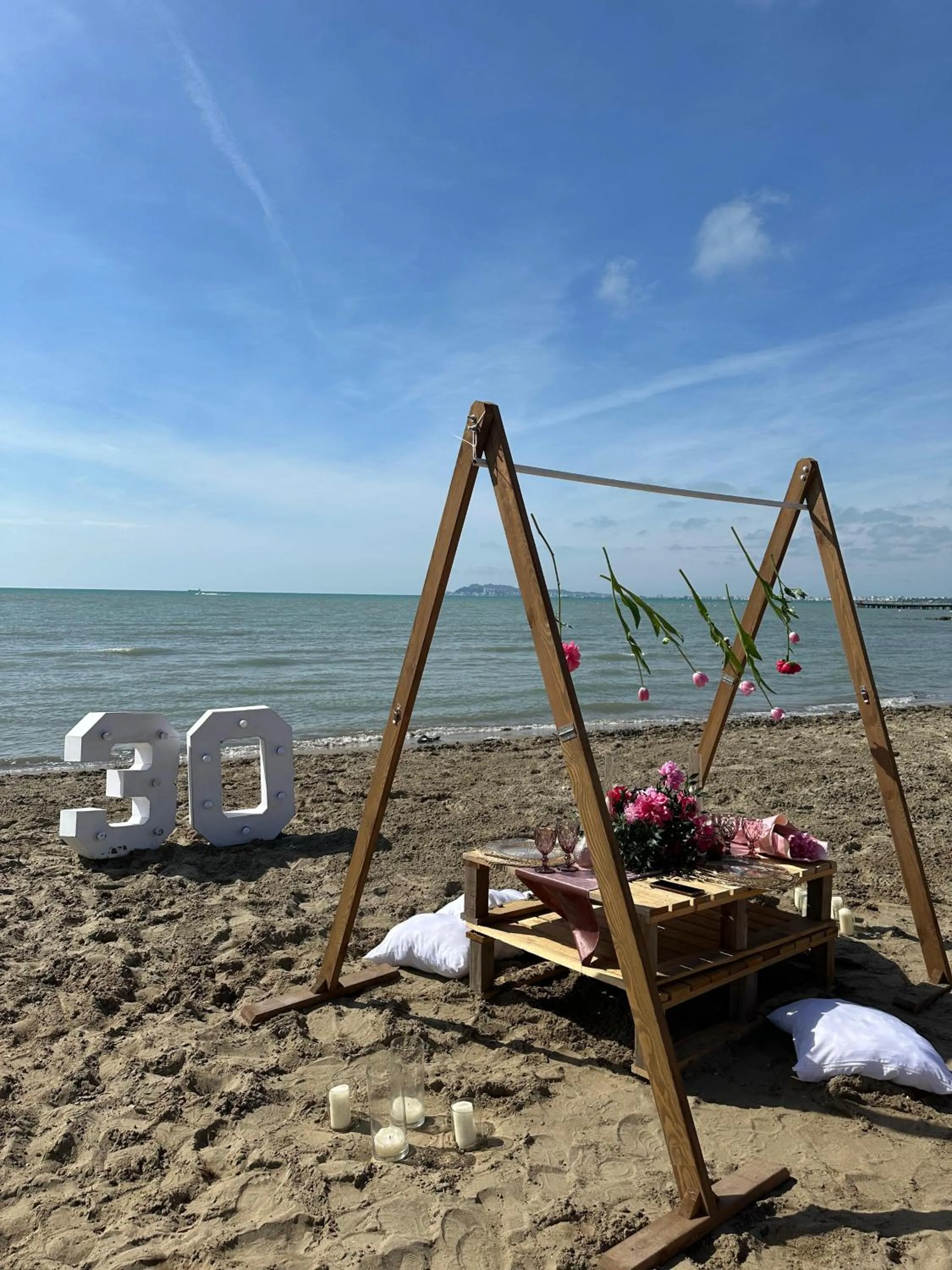 Beach in Royal G Max