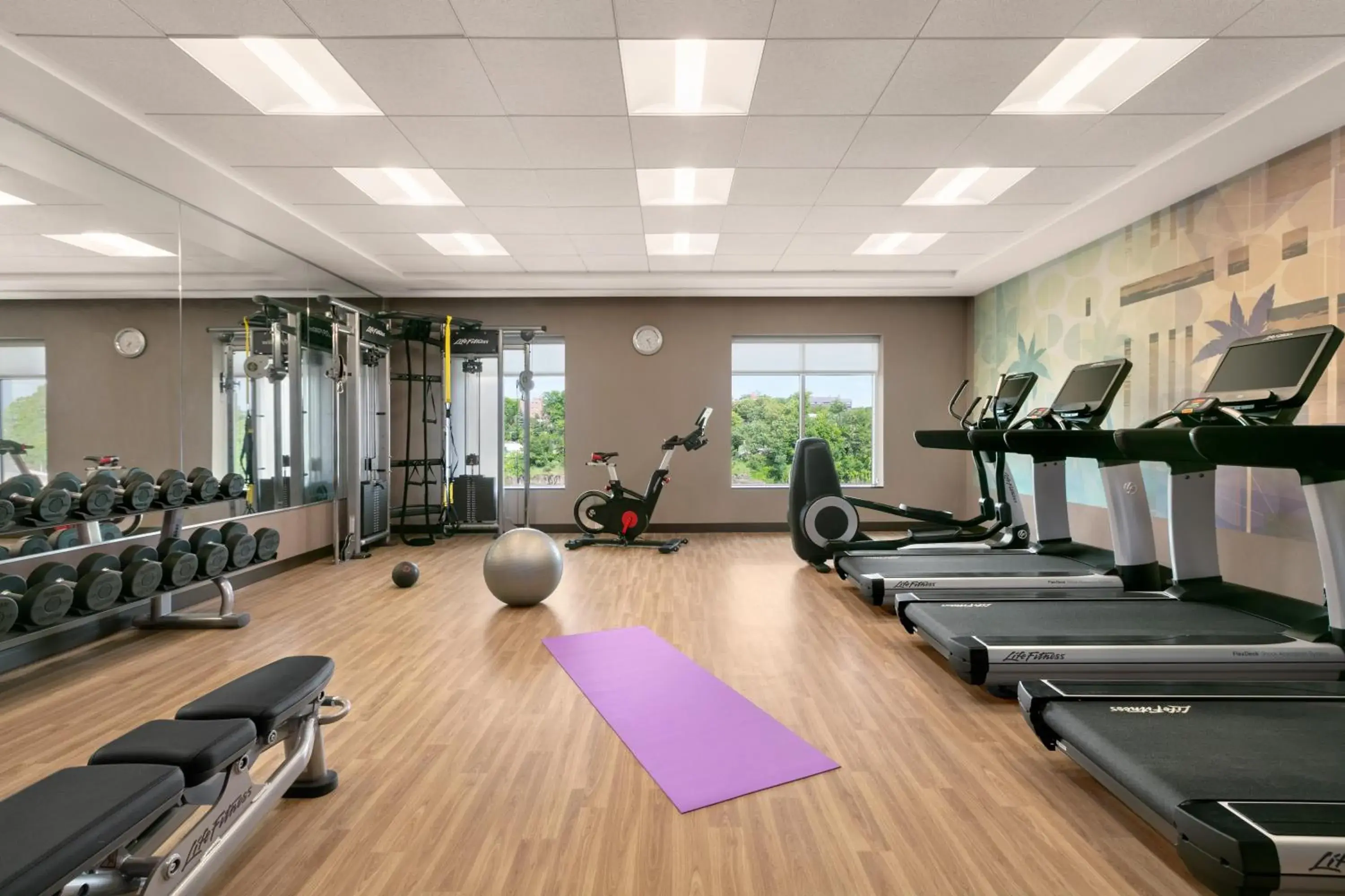 Fitness centre/facilities in Hyatt Place Fort Lee/George Washington Bridge Fitness centre/facilities in Hyatt Place Fort Lee/George Washington Bridge
