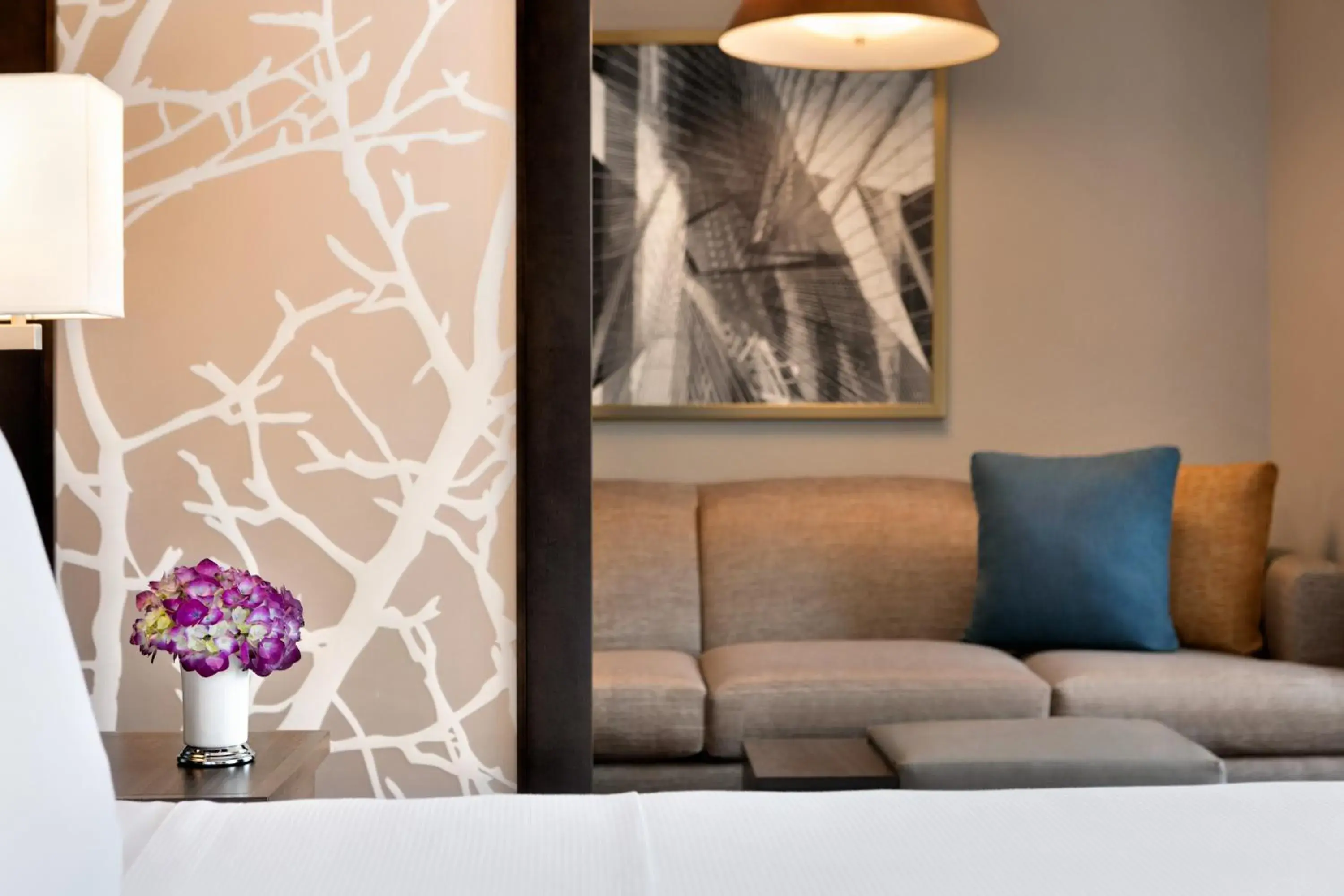 Living room in Hyatt Place Fort Lee/George Washington Bridge Living room in Hyatt Place Fort Lee/George Washington Bridge