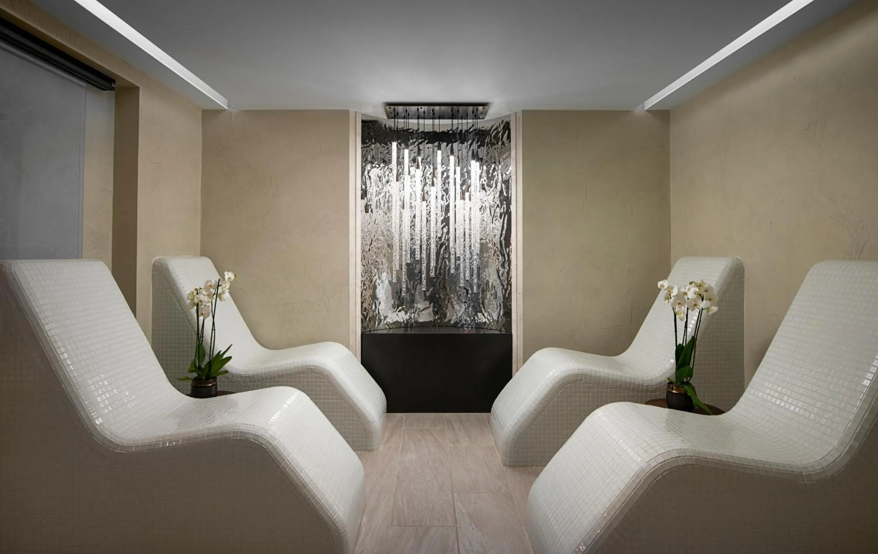 Seating area in Hyatt Regency Sofia