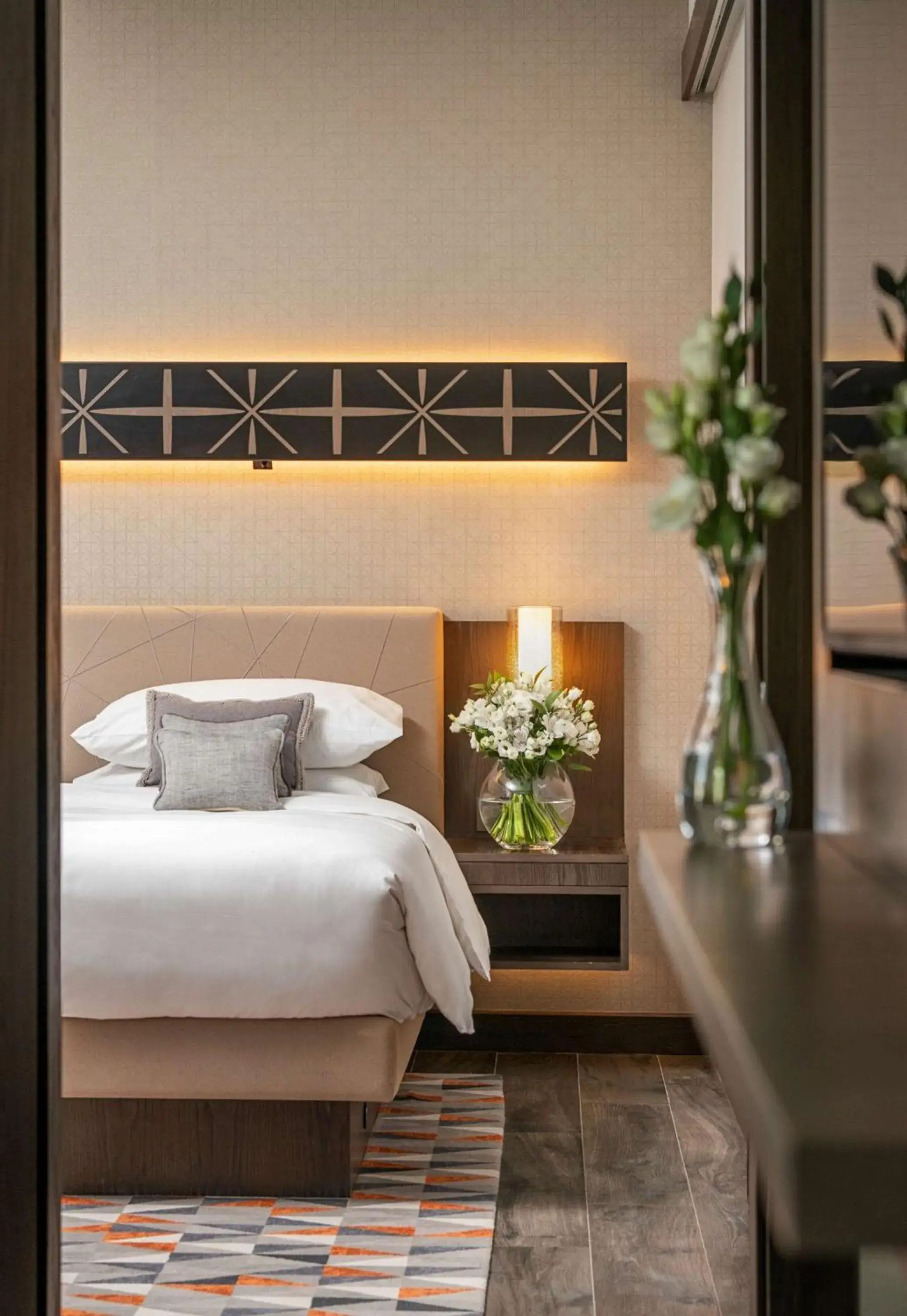 Photo of the whole room, Bed in Hyatt Regency Sofia Photo of the whole room, Bed in Hyatt Regency Sofia