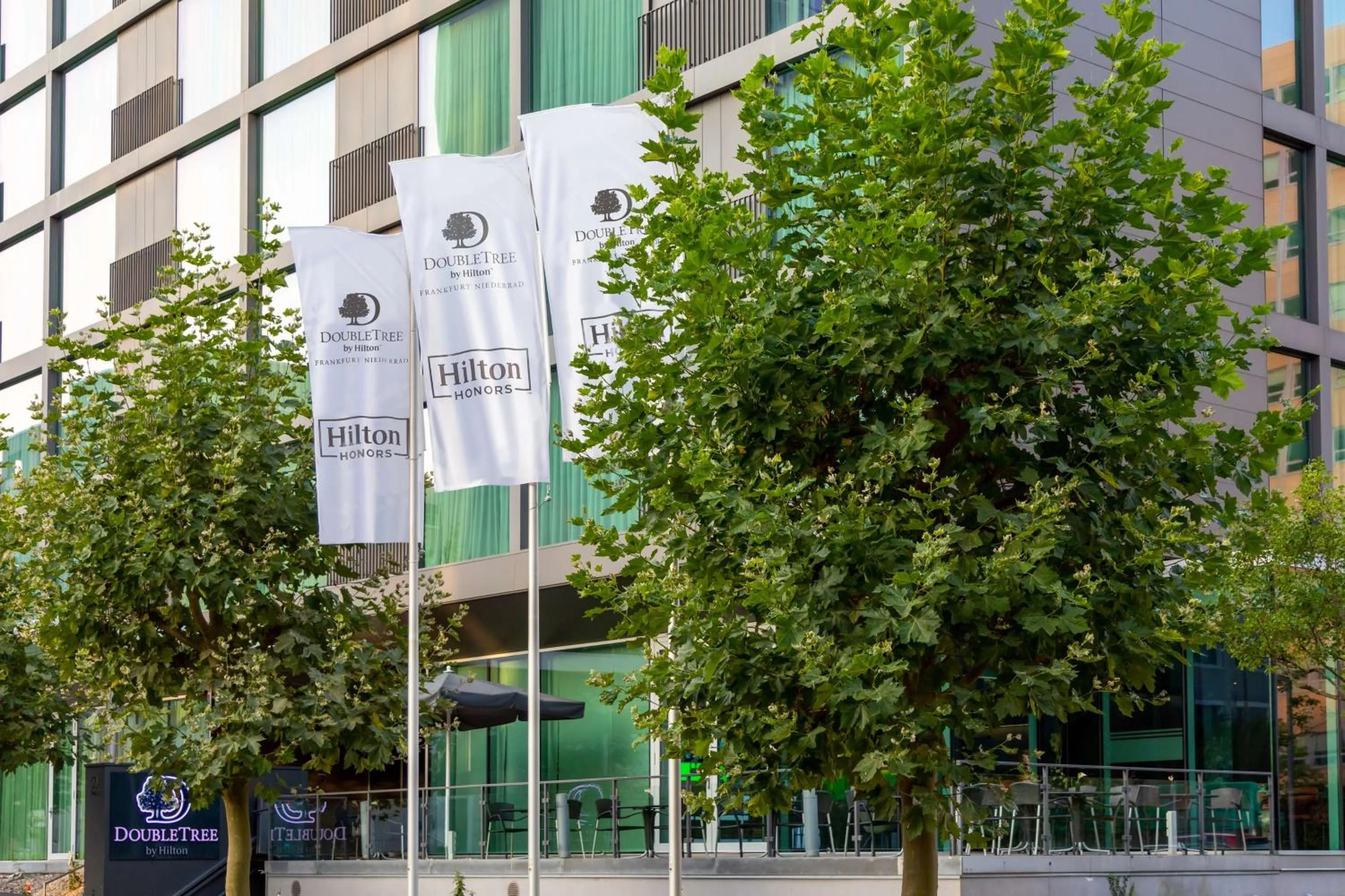 Property building in DoubleTree by Hilton Frankfurt Niederrad