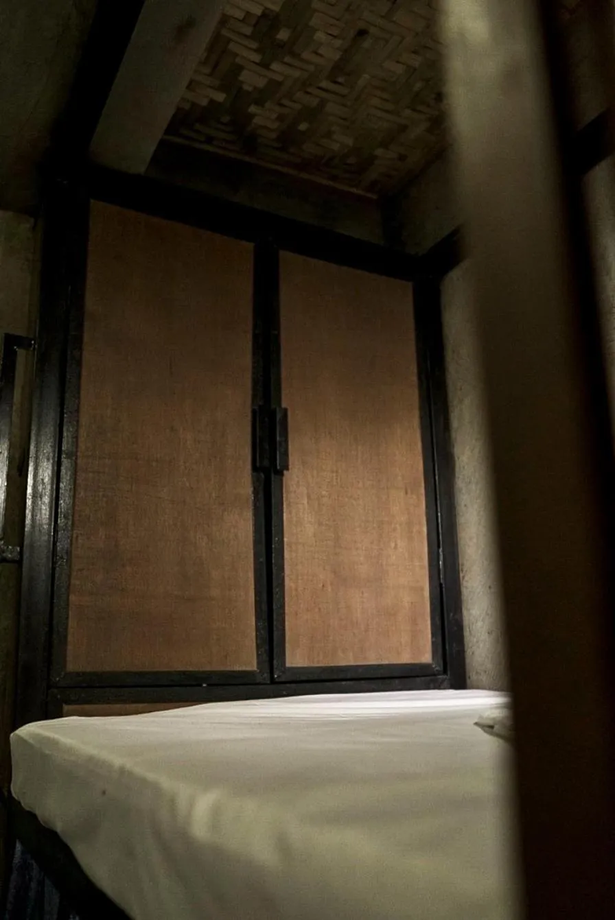 Bed in Hang Loose Hostel