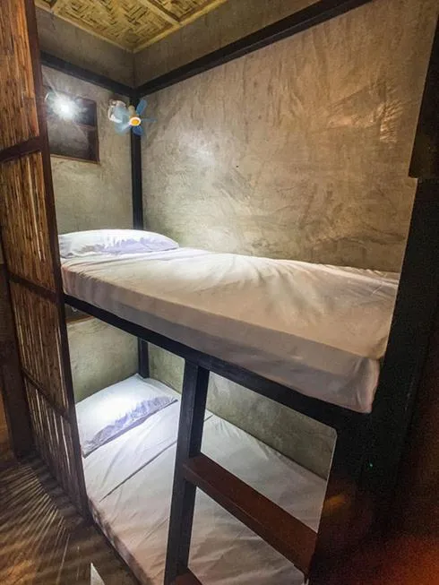 Bed in Hang Loose Hostel