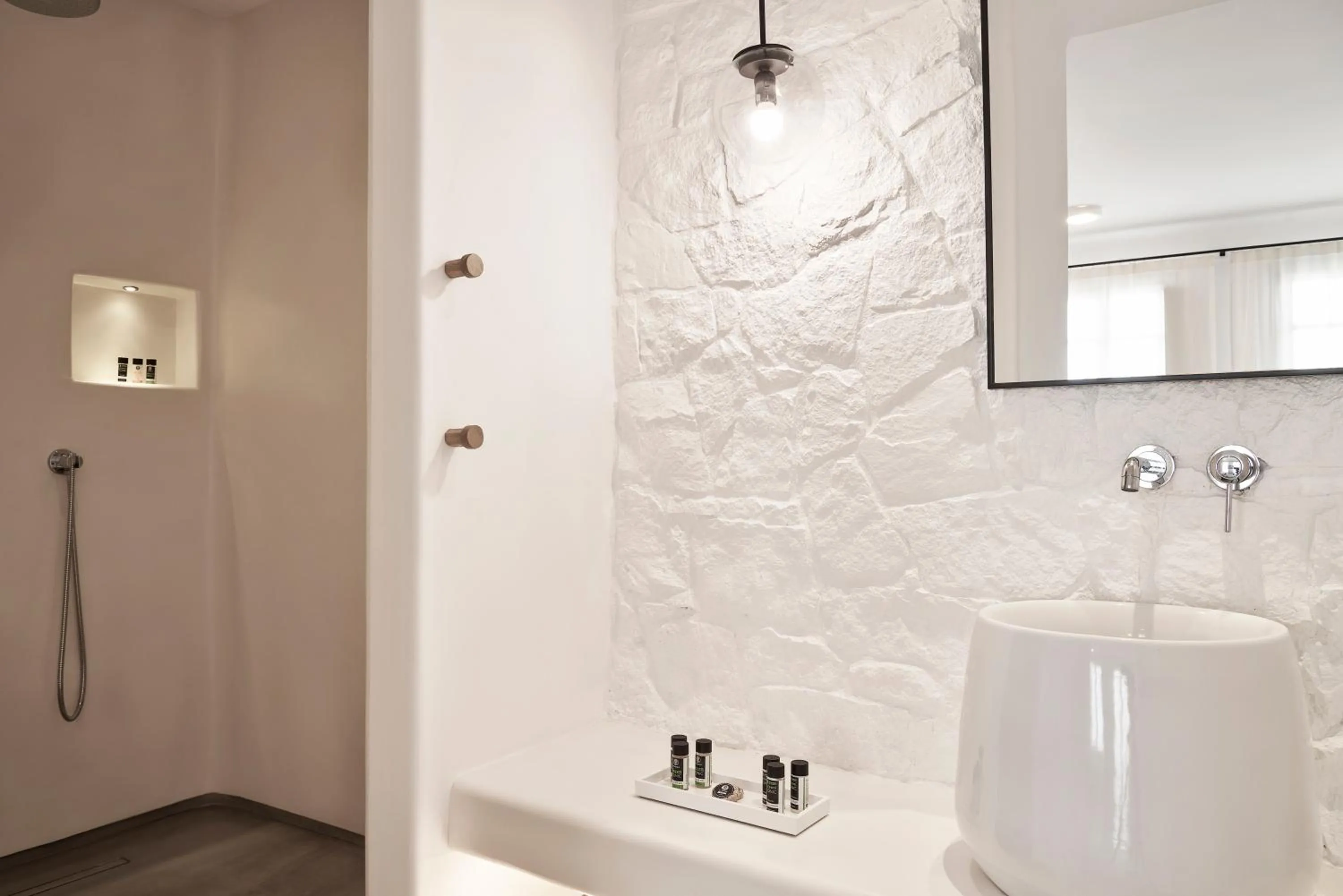 Bathroom in Radisson Blu Euphoria Resort, Mykonos