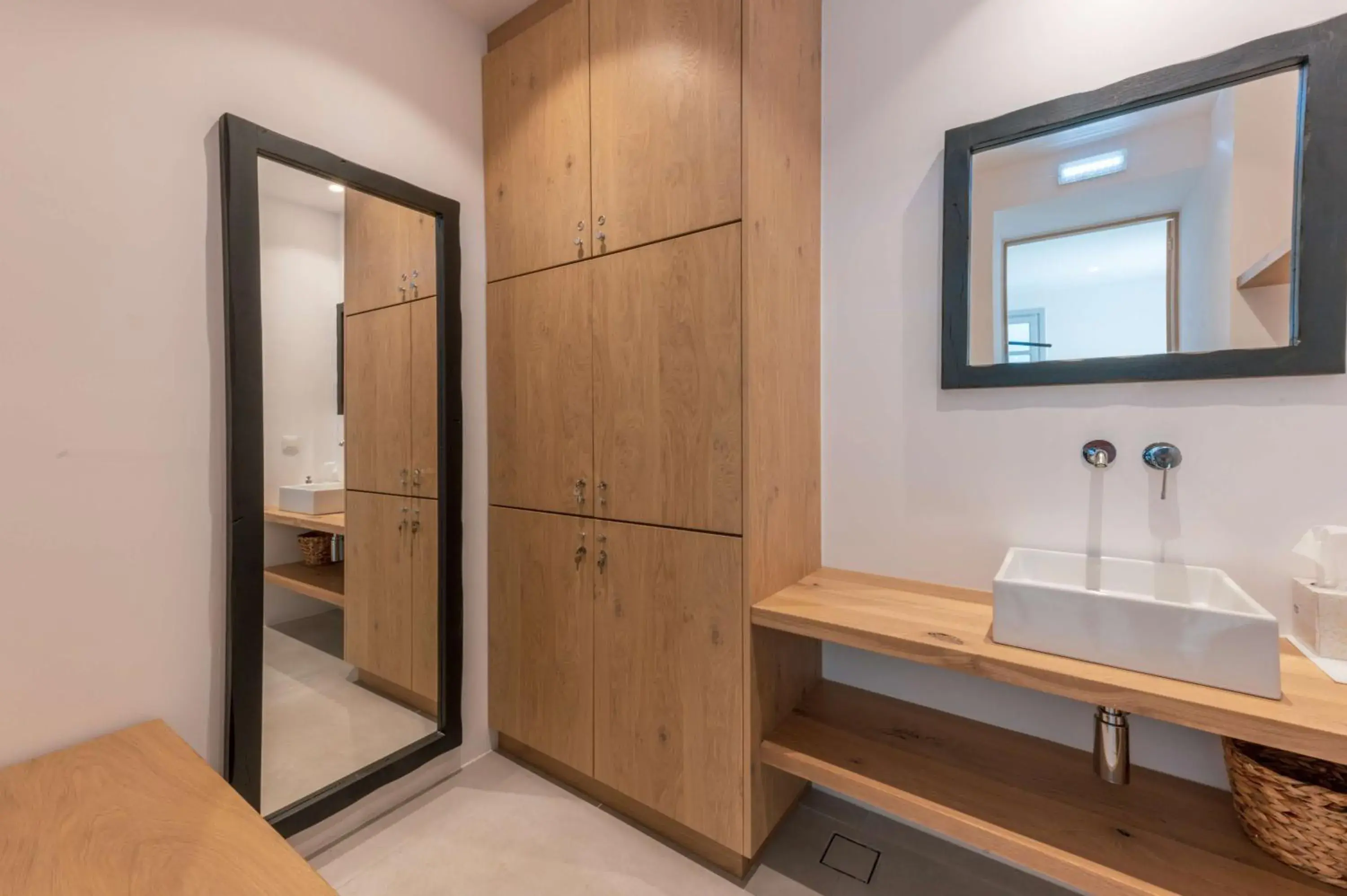 Spa and wellness centre/facilities in Radisson Blu Euphoria Resort, Mykonos Spa and wellness centre/facilities in Radisson Blu Euphoria Resort, Mykonos